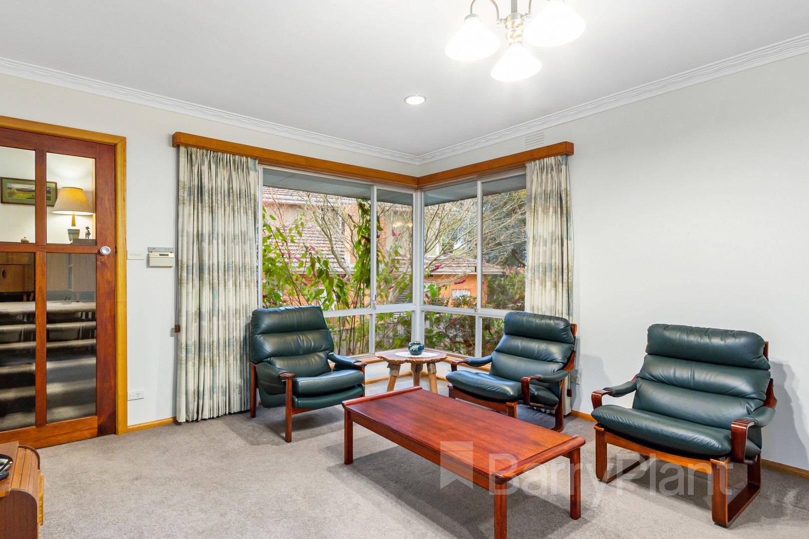 31 Monomeith Crescent, Mount Waverley, VIC 3149, Mount Waverley - Thumbnail 3