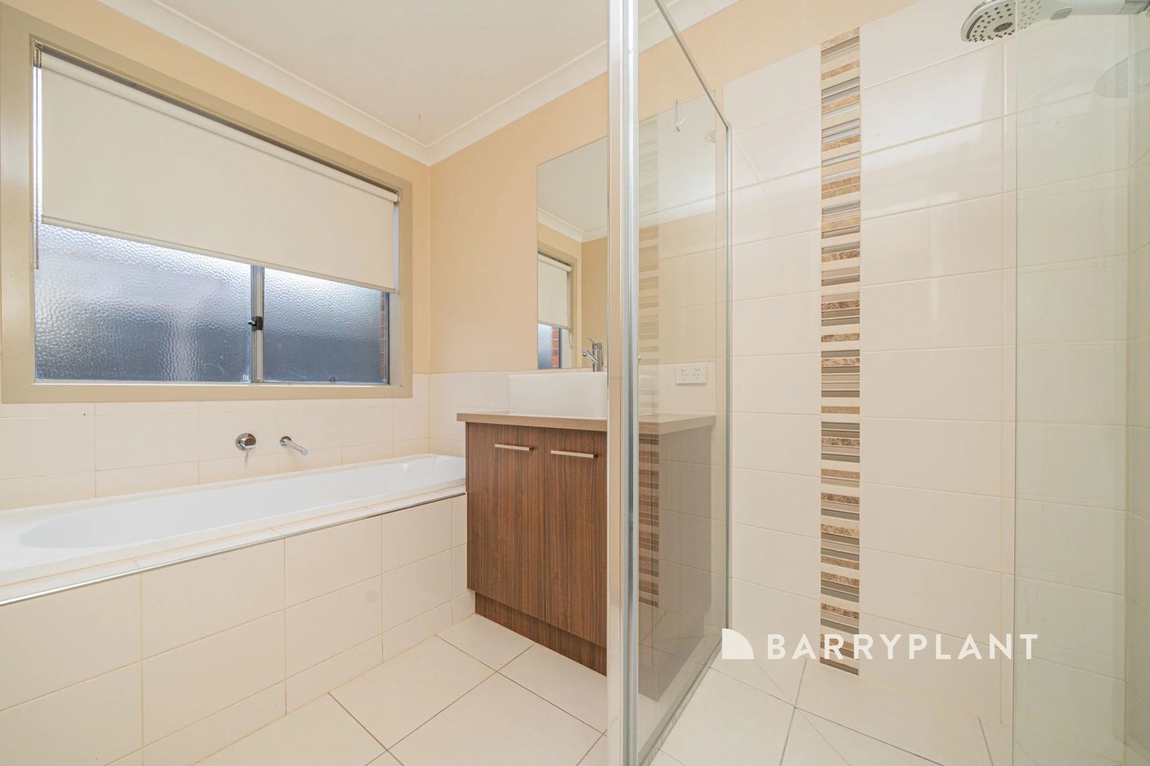 31 Morphetville Street, Clyde North, VIC 3978 - Thumbnail 2 - 10/07/2026
