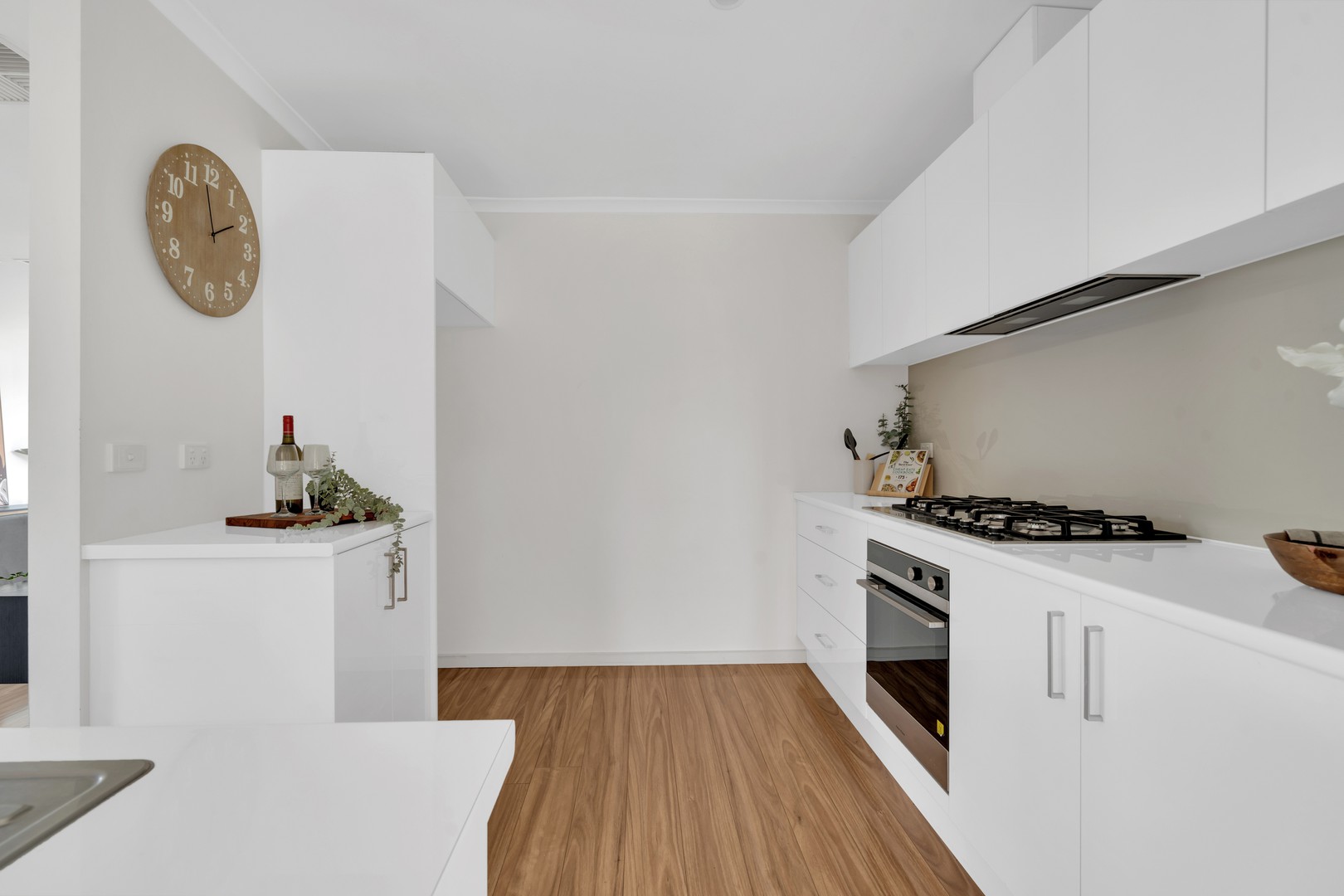 31 Mossgiel Avenue, Greenvale, VIC 3059, Greenvale - Thumbnail 6