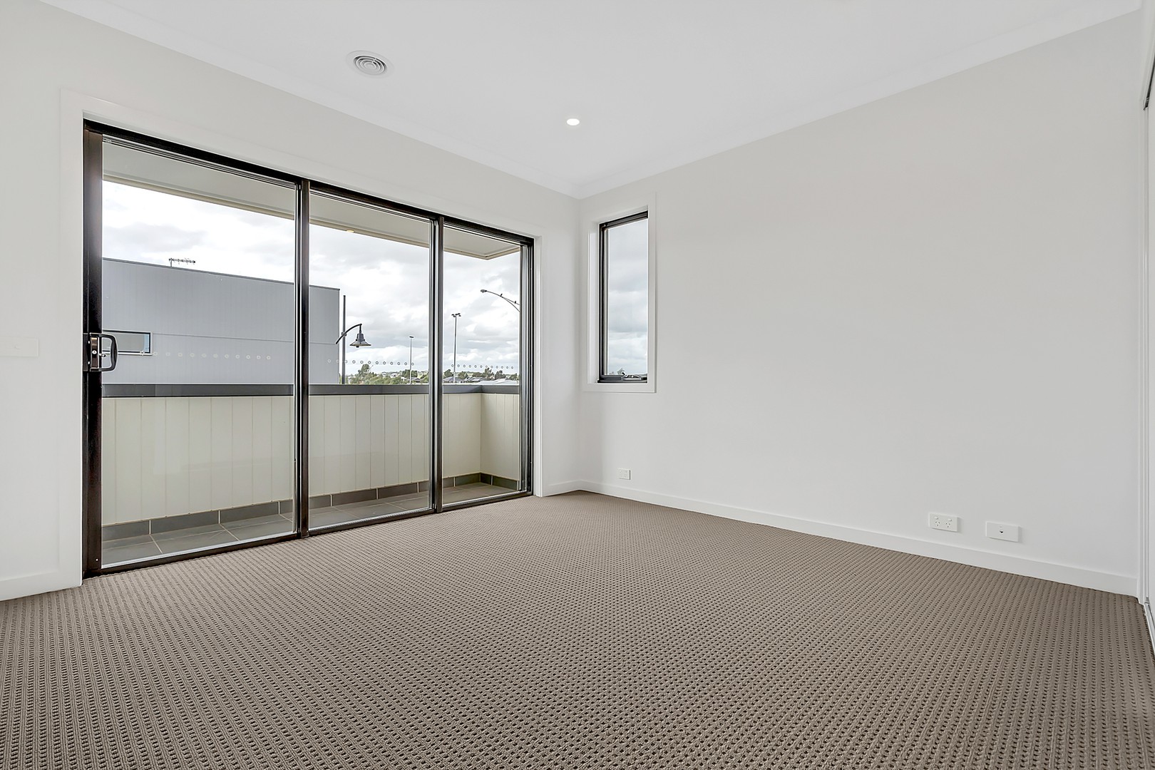31 Nautical Crescent, Craigieburn, VIC 3064, Craigieburn - Thumbnail 7