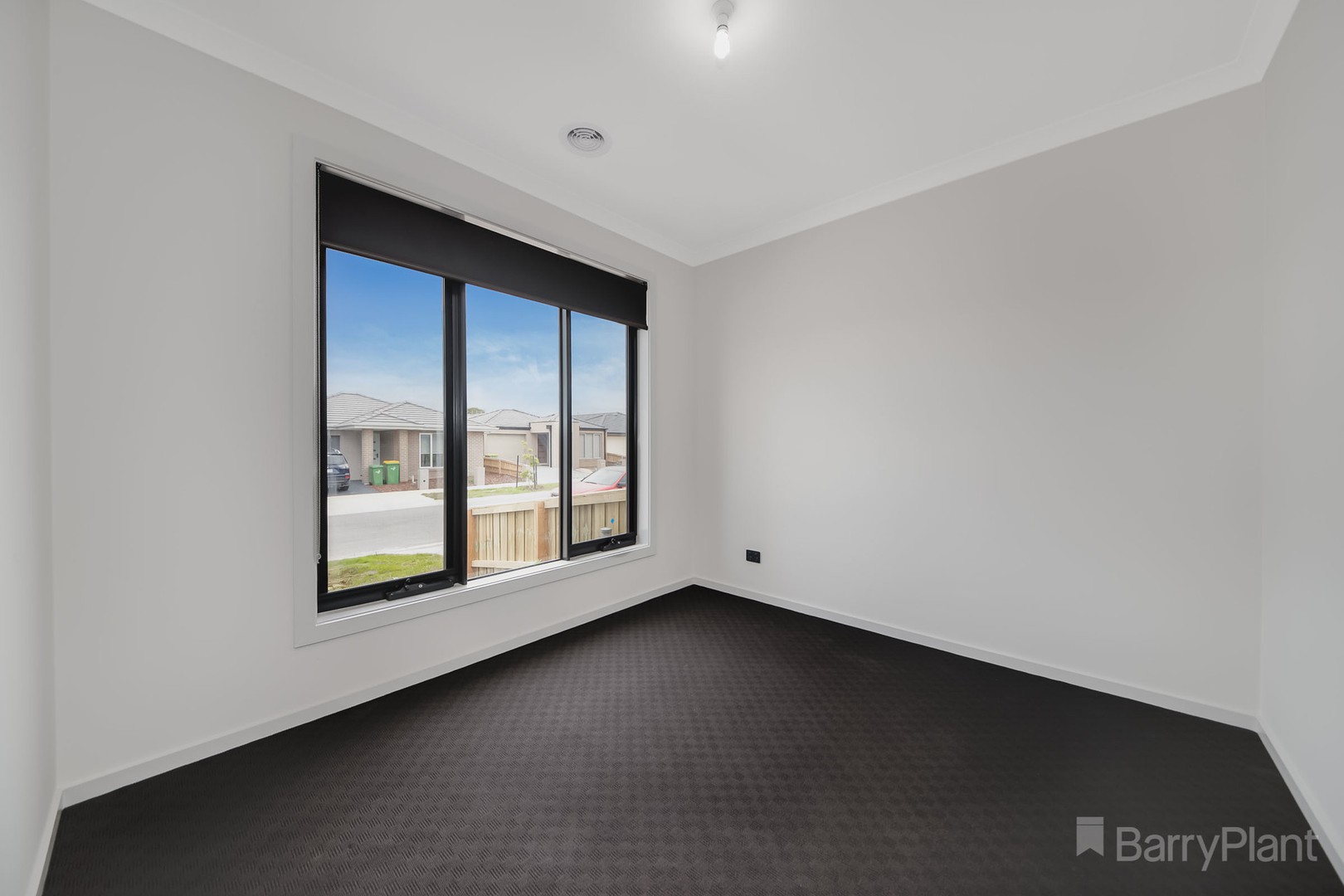 31 Newbury Street, Pakenham, VIC 3810, Pakenham - Thumbnail 5