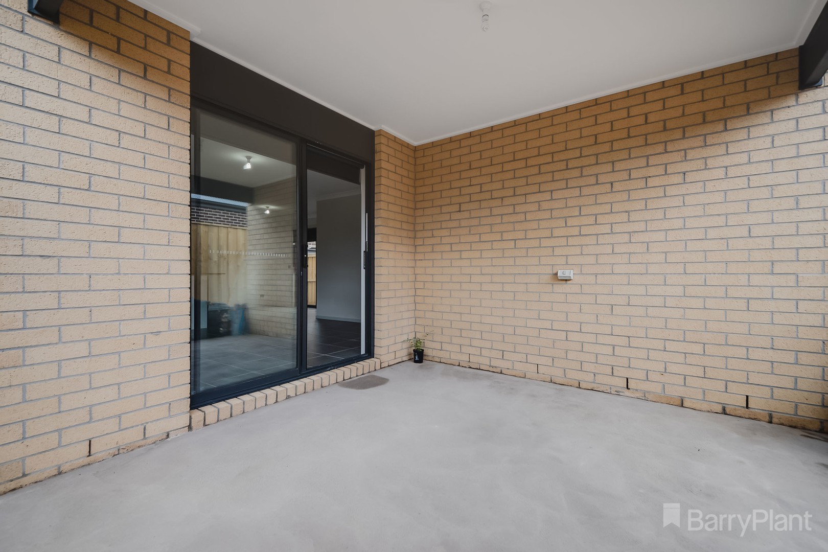 31 Newbury Street, Pakenham, VIC 3810, Pakenham - Thumbnail 7