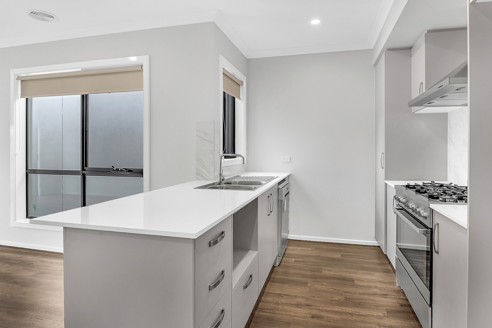 31 Norman Road, Donnybrook, VIC 3064, Donnybrook - Thumbnail 4
