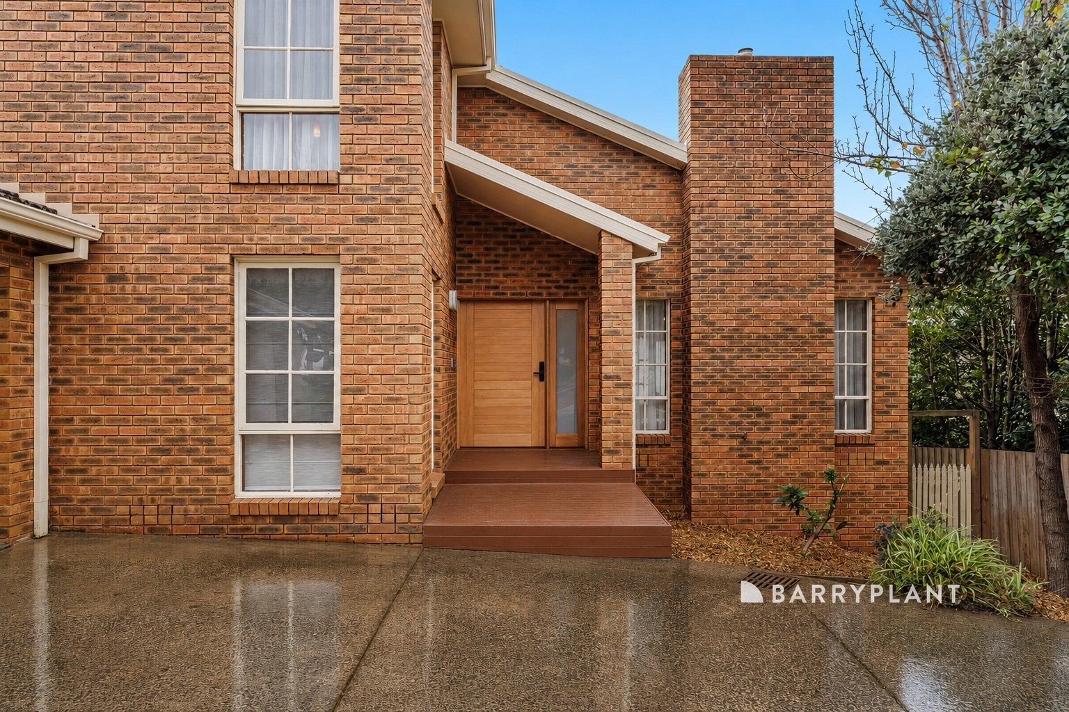 31 Outlook Drive, Berwick, VIC 3806 - Thumbnail 2 - 28/07/2026