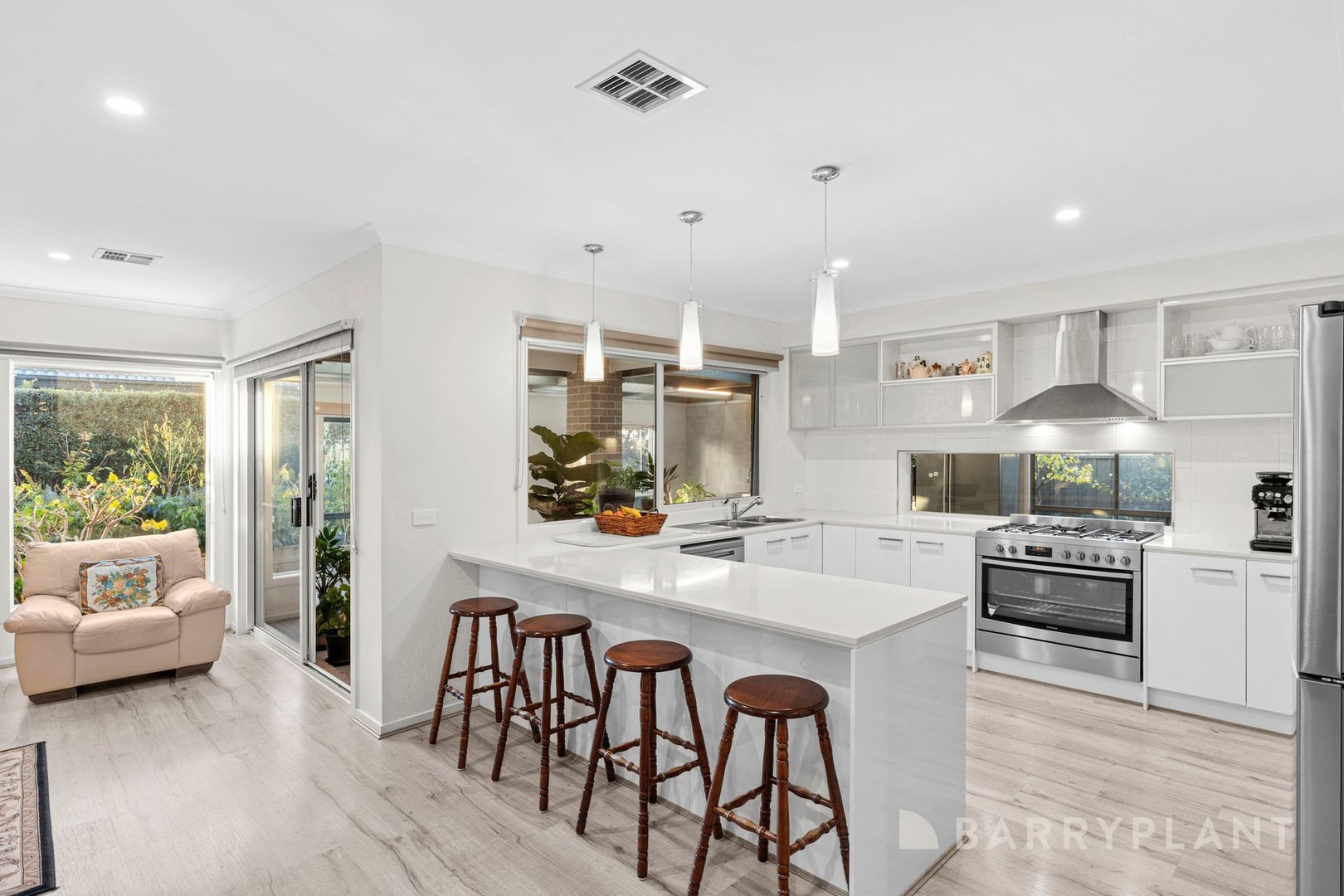 31 Paprika Way, Tarneit, VIC 3029, Tarneit - Thumbnail 6