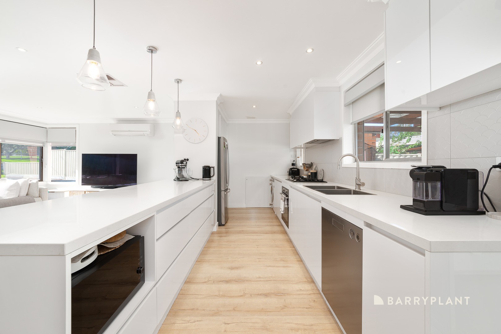 31 Phillip Street, Dallas, VIC 3047, Dallas - Thumbnail 2