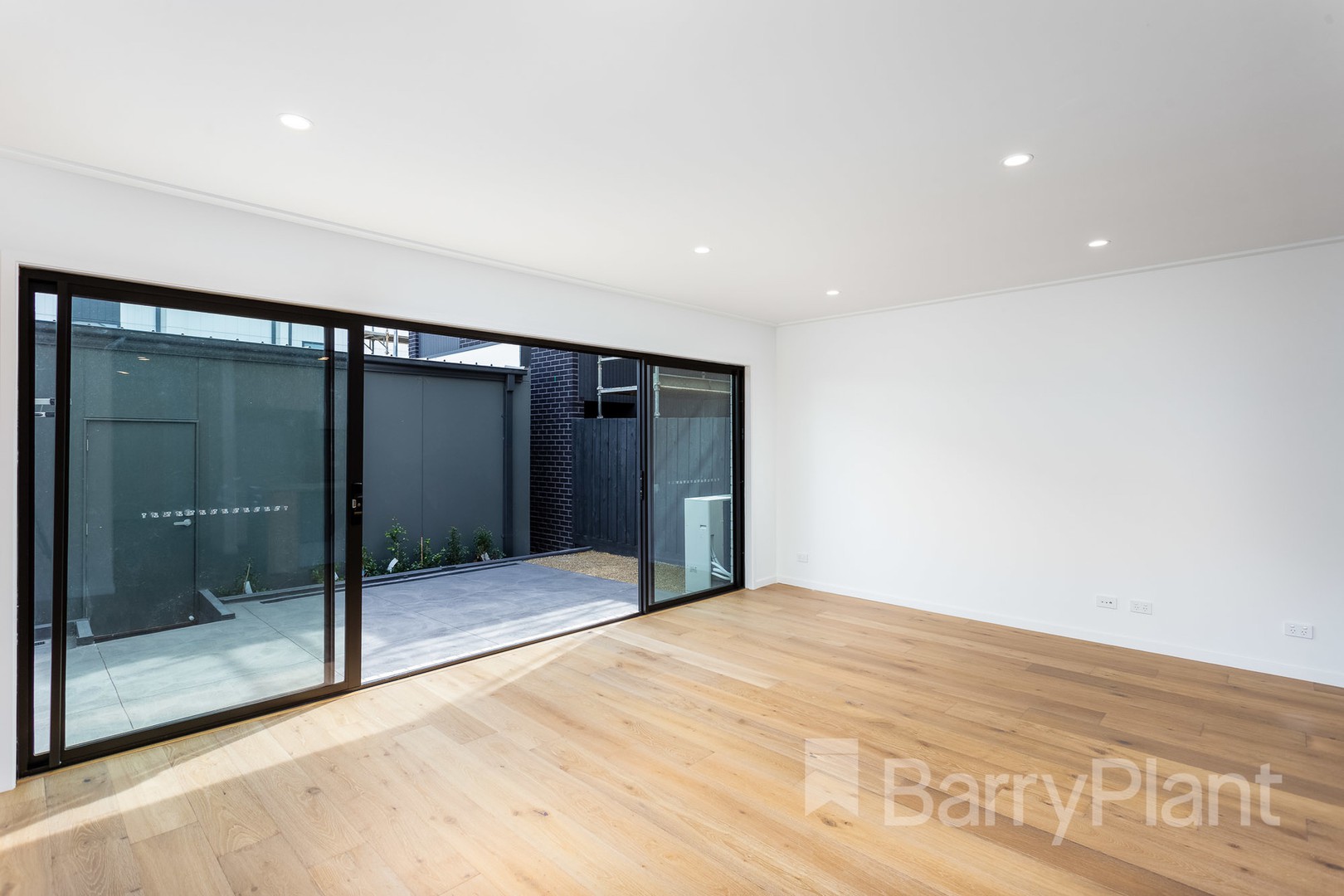 31 Phoenix Road, Altona North, VIC 3025, Altona North - Thumbnail 6