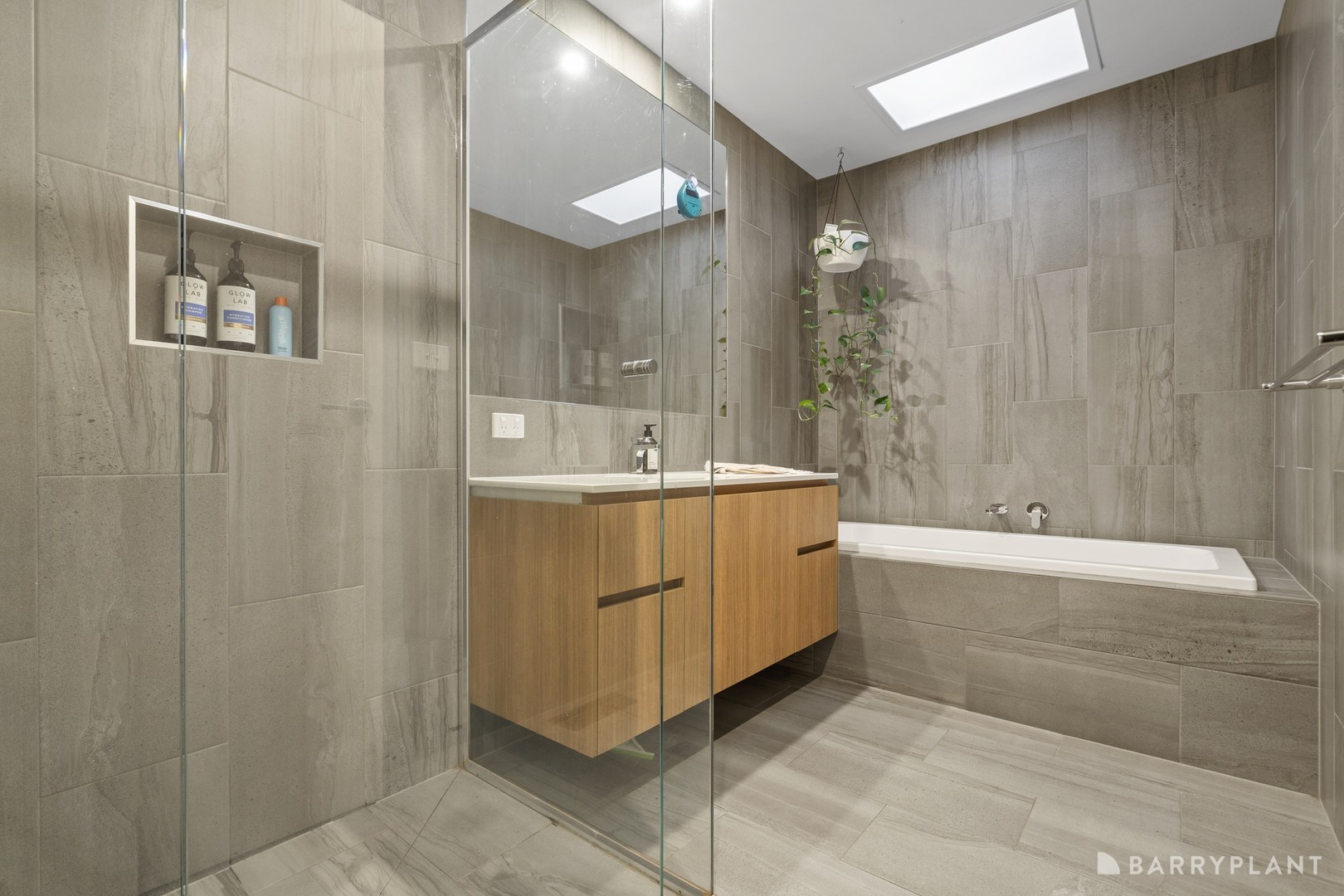 31 Pinewood Avenue, Ringwood East, VIC 3135, Ringwood East - Thumbnail 8