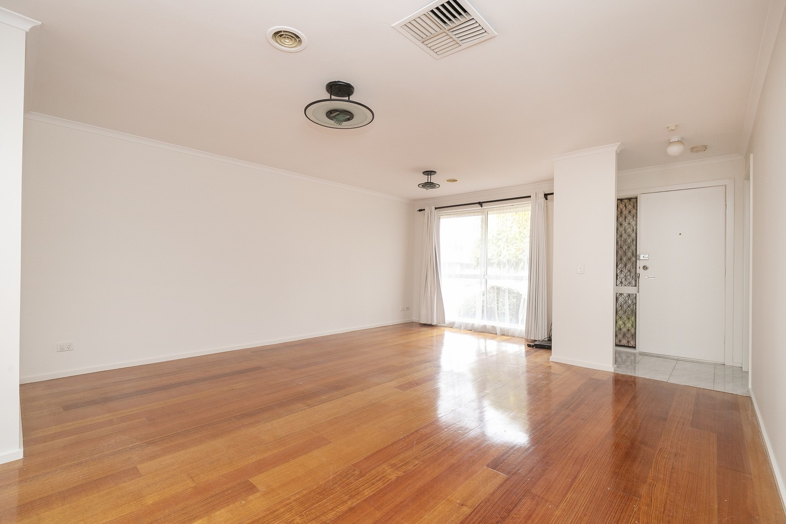 31 Proctor Crescent, Keilor Downs, VIC 3038, Keilor Downs - Thumbnail 3
