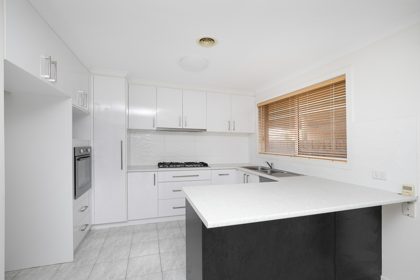31 Proctor Crescent, Keilor Downs, VIC 3038, Keilor Downs - Thumbnail 4