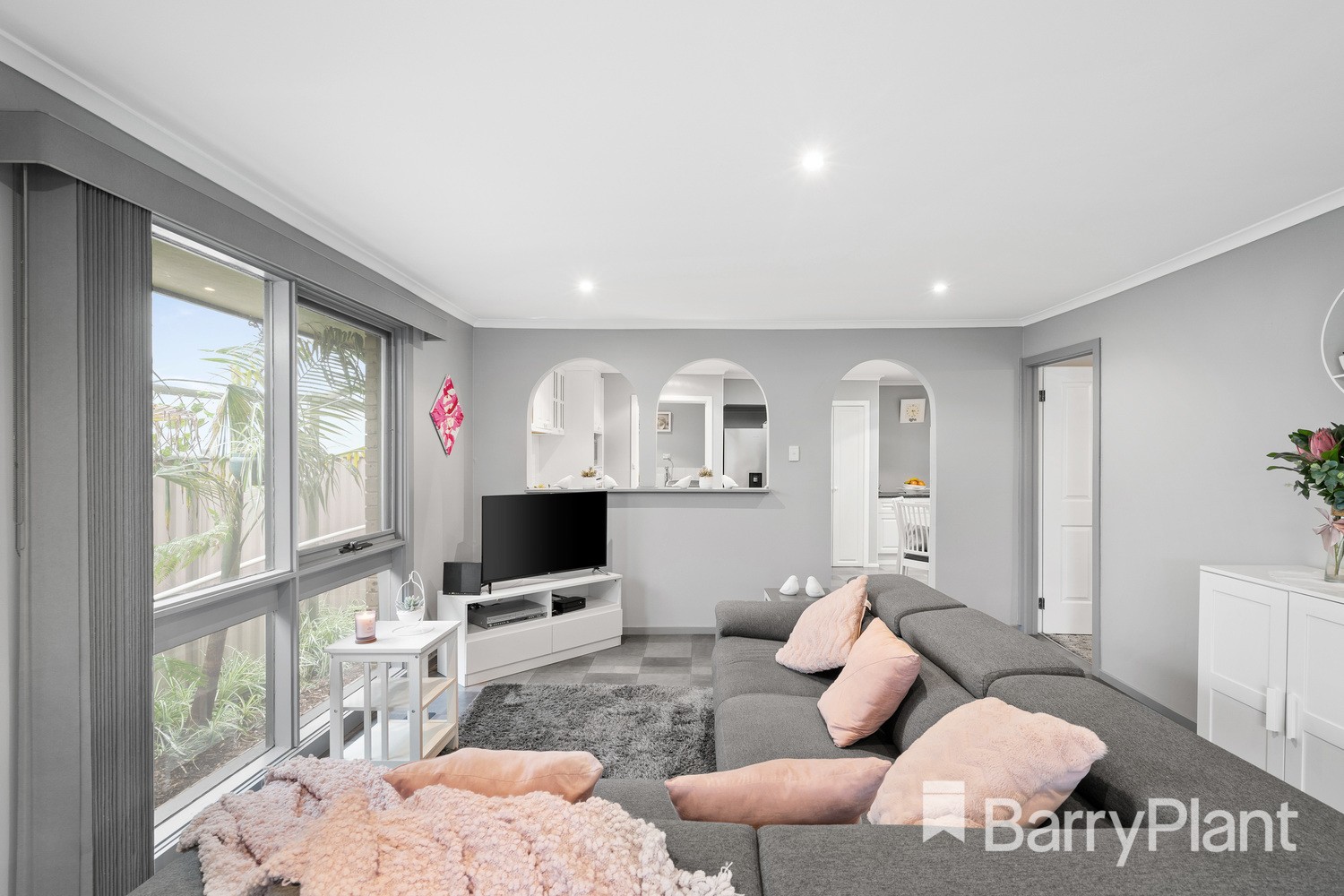 24 Creekstone Drive, ALFREDTON VIC 3350, Alfredton - Thumbnail 2