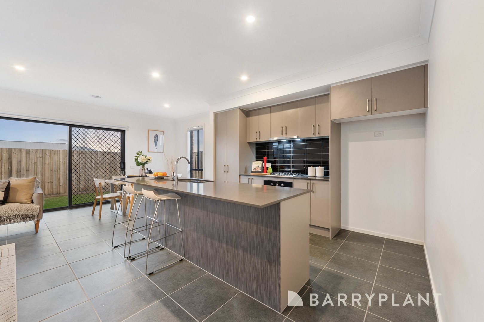 31 Rohab Crescent, Mount Cottrell, VIC 3024, Mount Cottrell - Thumbnail 6
