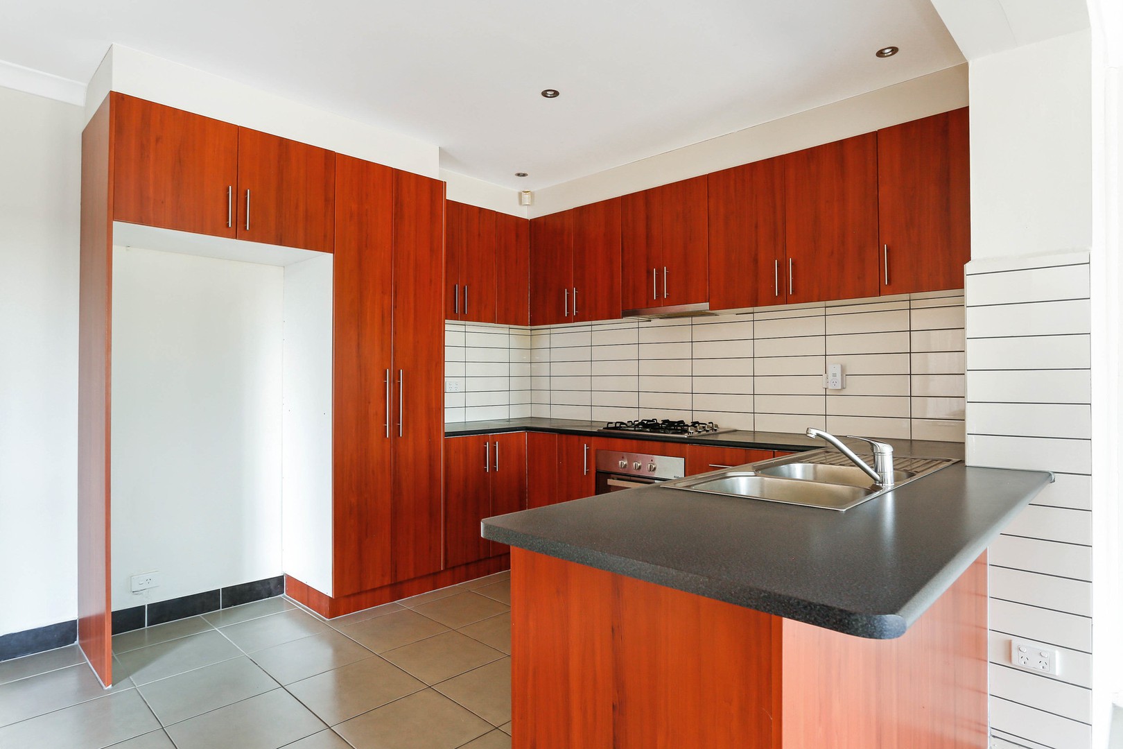 31 Rosedale Crescent, Dallas, VIC 3047, Dallas - Thumbnail 7