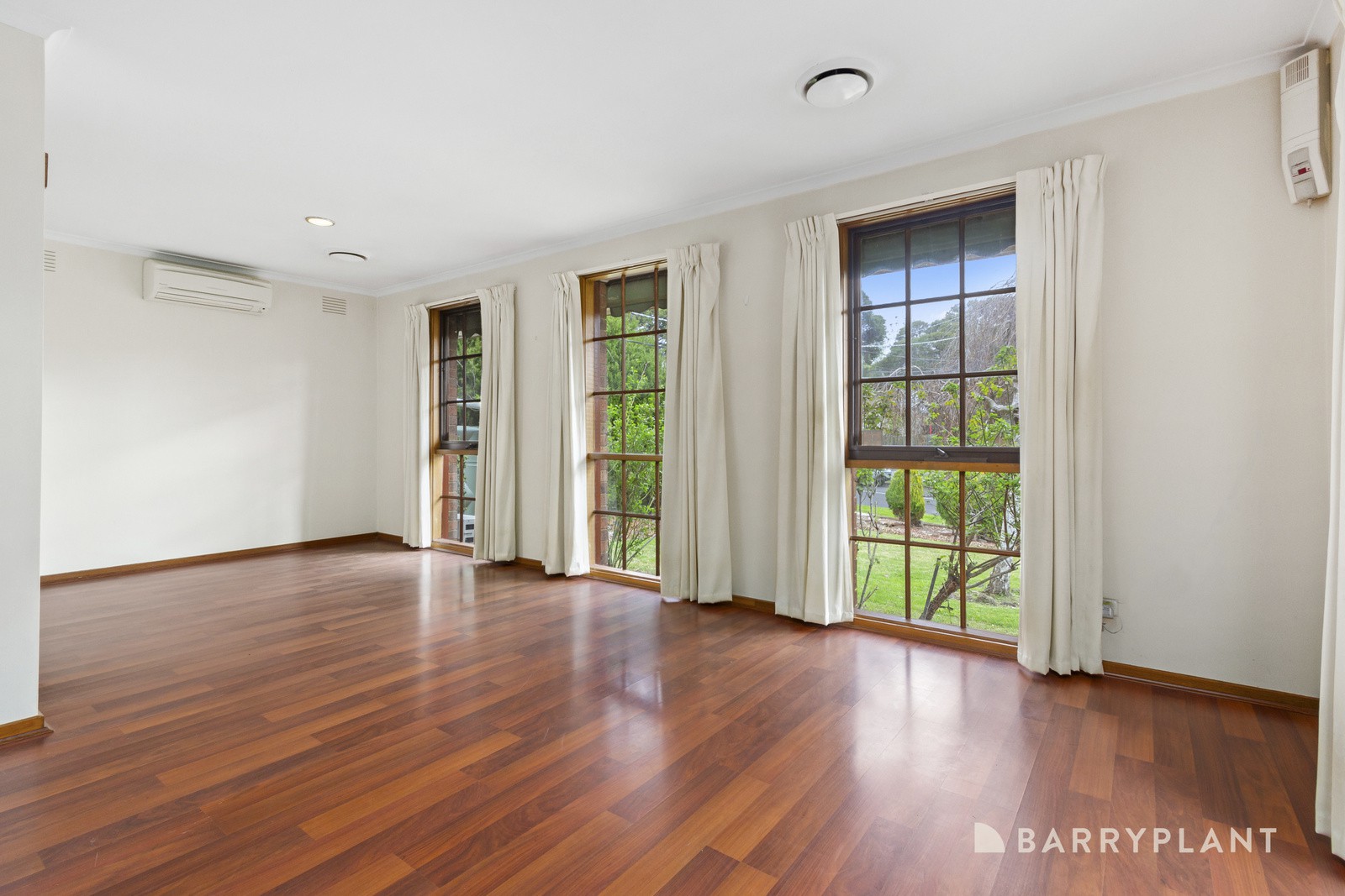 31 Stoneleigh Avenue, Boronia, VIC 3155 - Thumbnail 2 - 18/09/2025