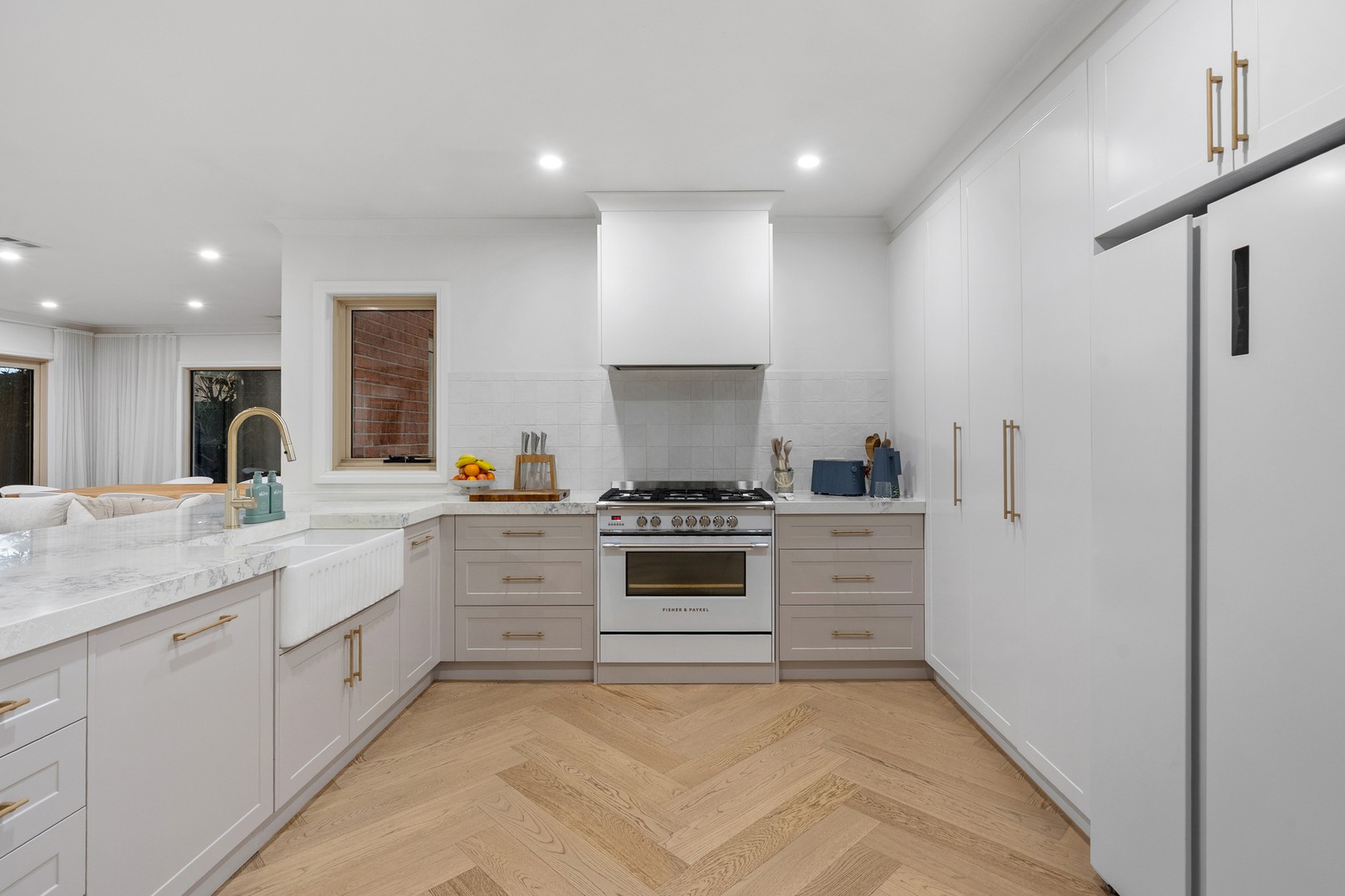 31 Streeton Avenue, Caroline Springs, VIC 3023 - Thumbnail 2 - 05/06/2026