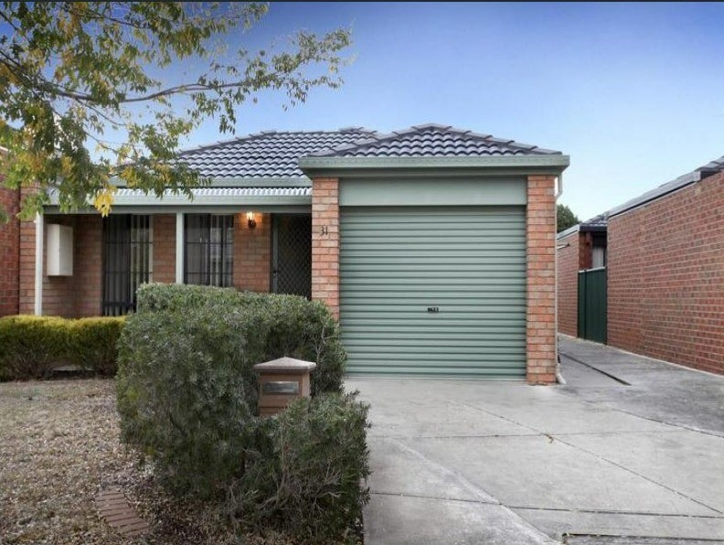 31 Strickland Crescent, Burnside, VIC 3023, Burnside - Thumbnail 2