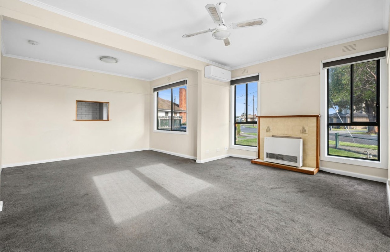 31 Swallow Crescent, Norlane, VIC 3214 - Thumbnail 2 - 04/09/2026