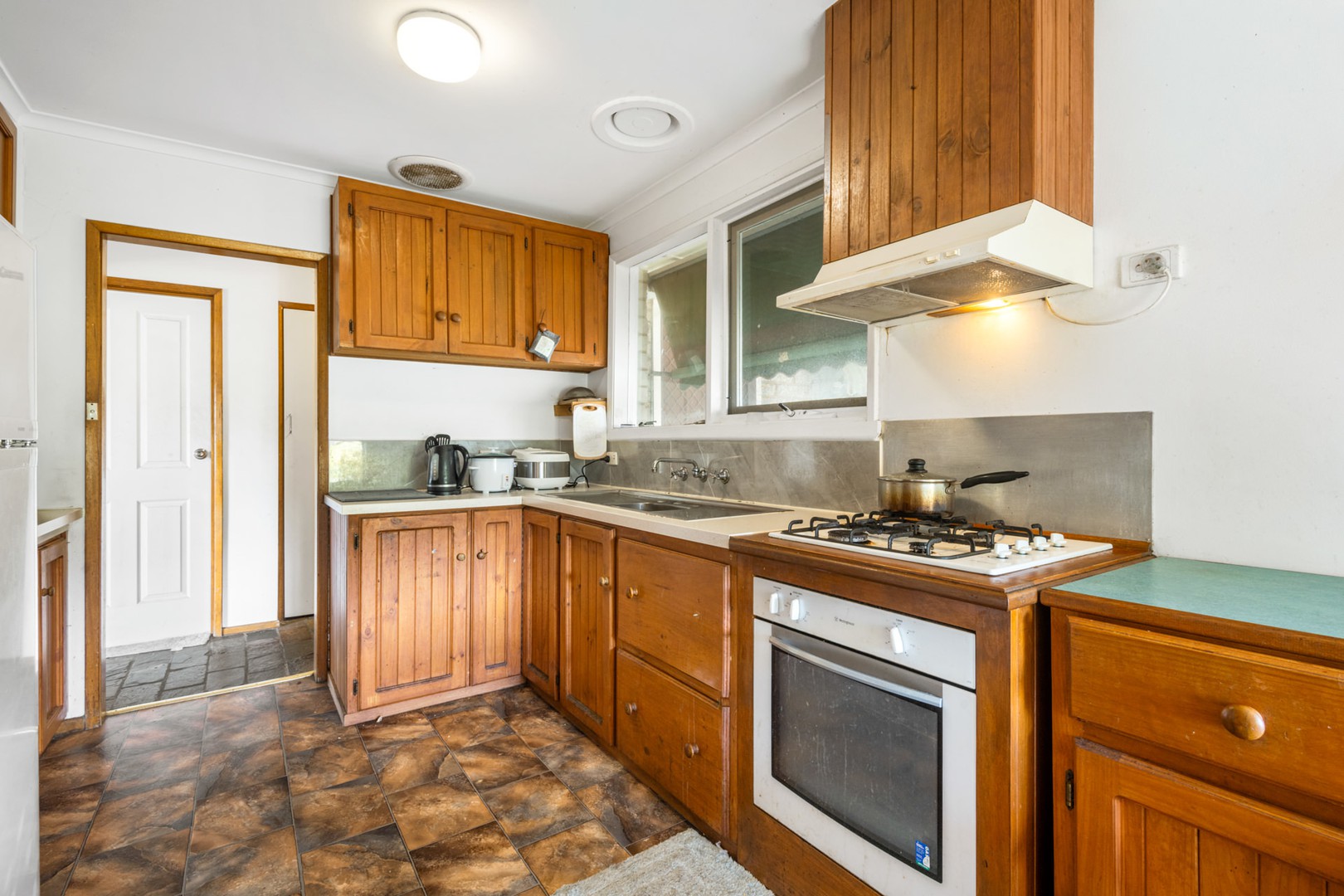 31 Talona Crescent, Corio, VIC 3214, Corio - Thumbnail 3