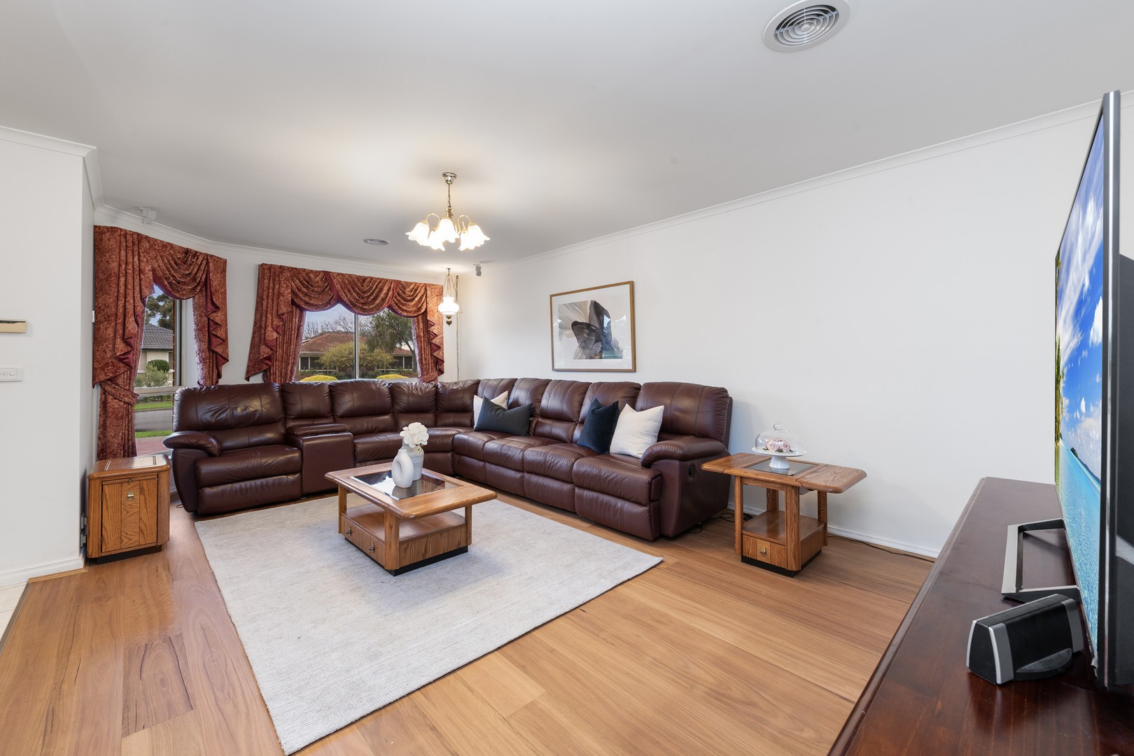 31 Tarella Drive, Keilor Downs, VIC 3038, Keilor Downs - Thumbnail 3