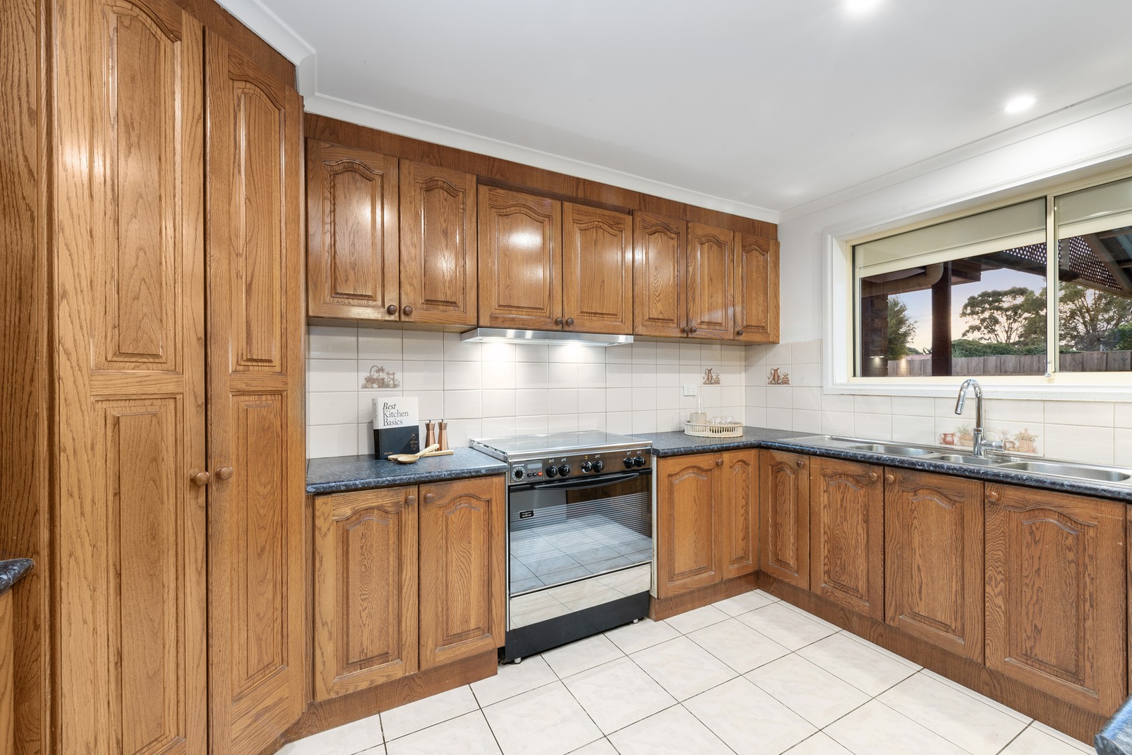 31 Tarella Drive, Keilor Downs, VIC 3038, Keilor Downs - Thumbnail 5