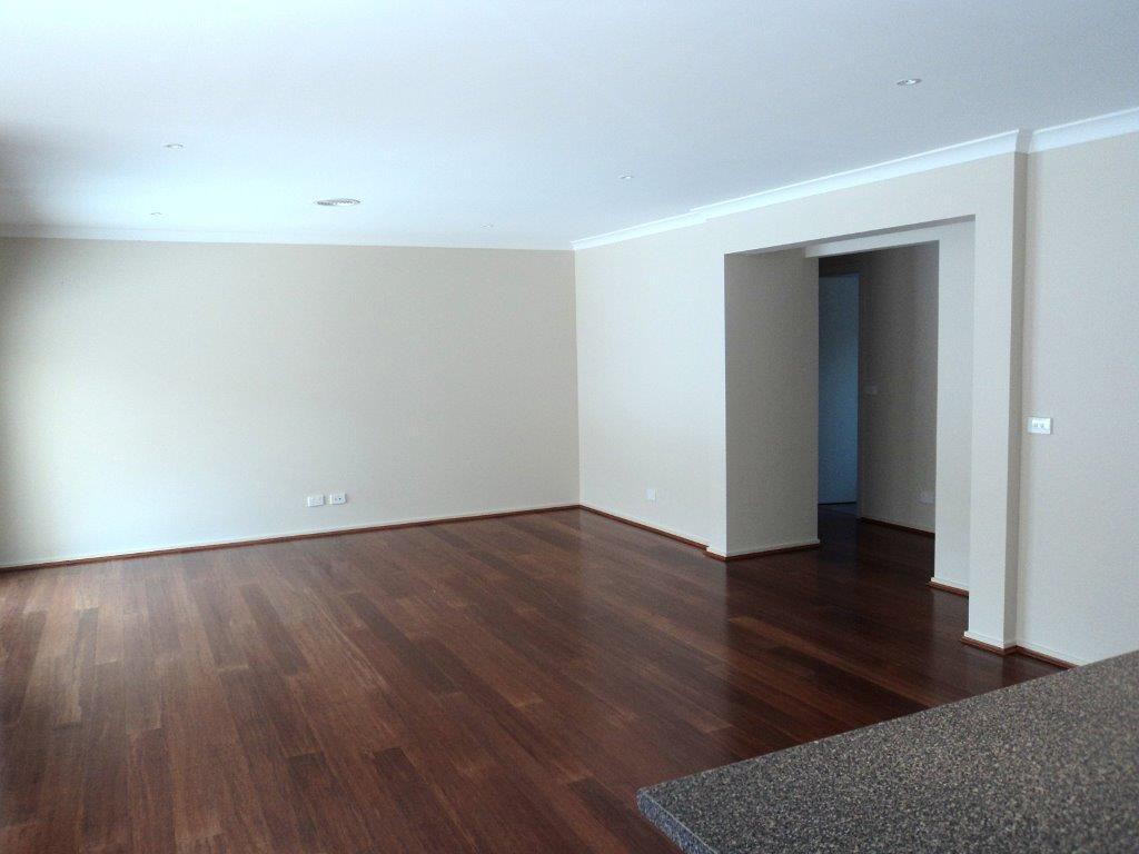 31 Viola Avenue, Point Cook, VIC 3030, Point Cook - Thumbnail 2