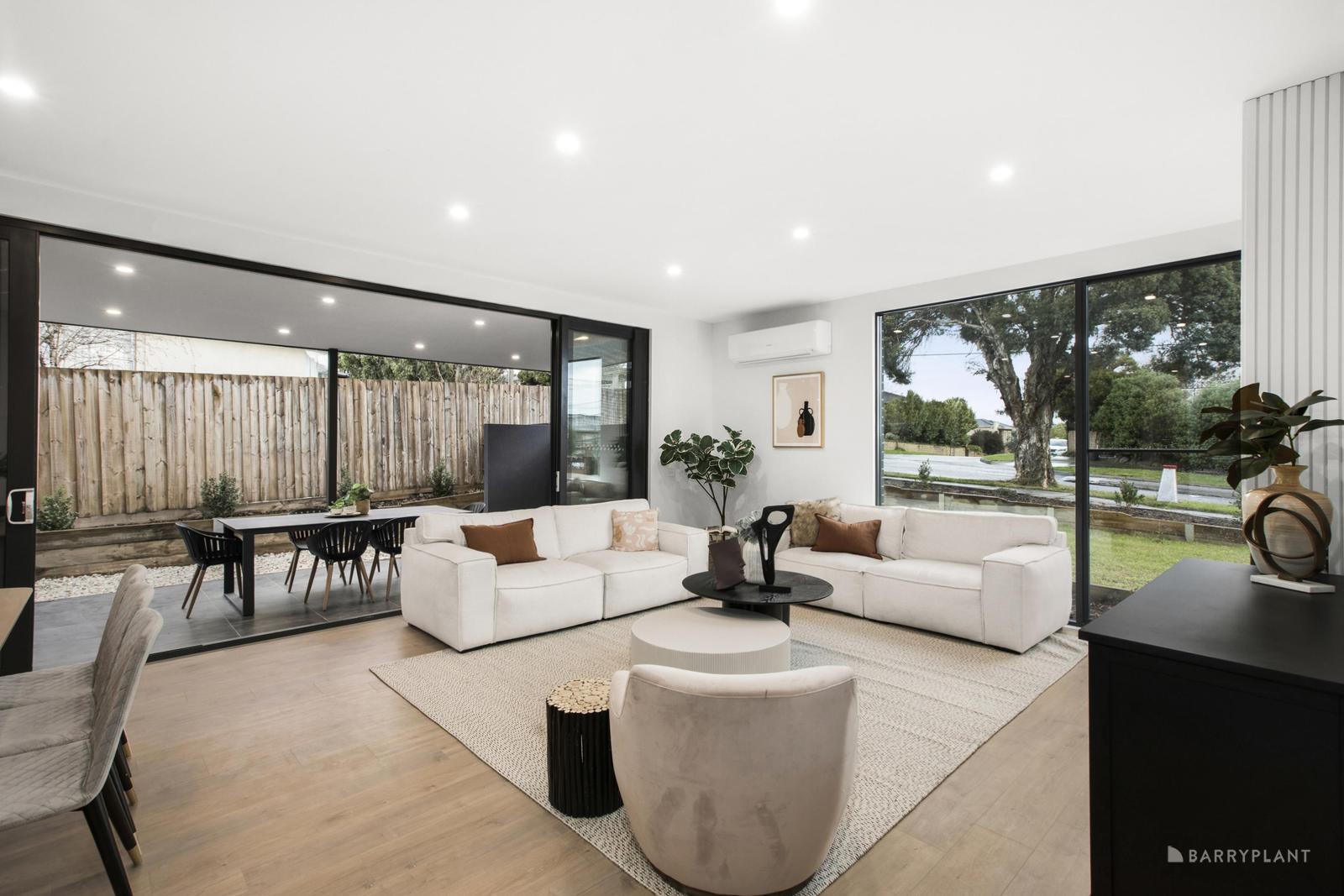 31 Wilsons Road, Doncaster, VIC 3108, Doncaster - Thumbnail 3