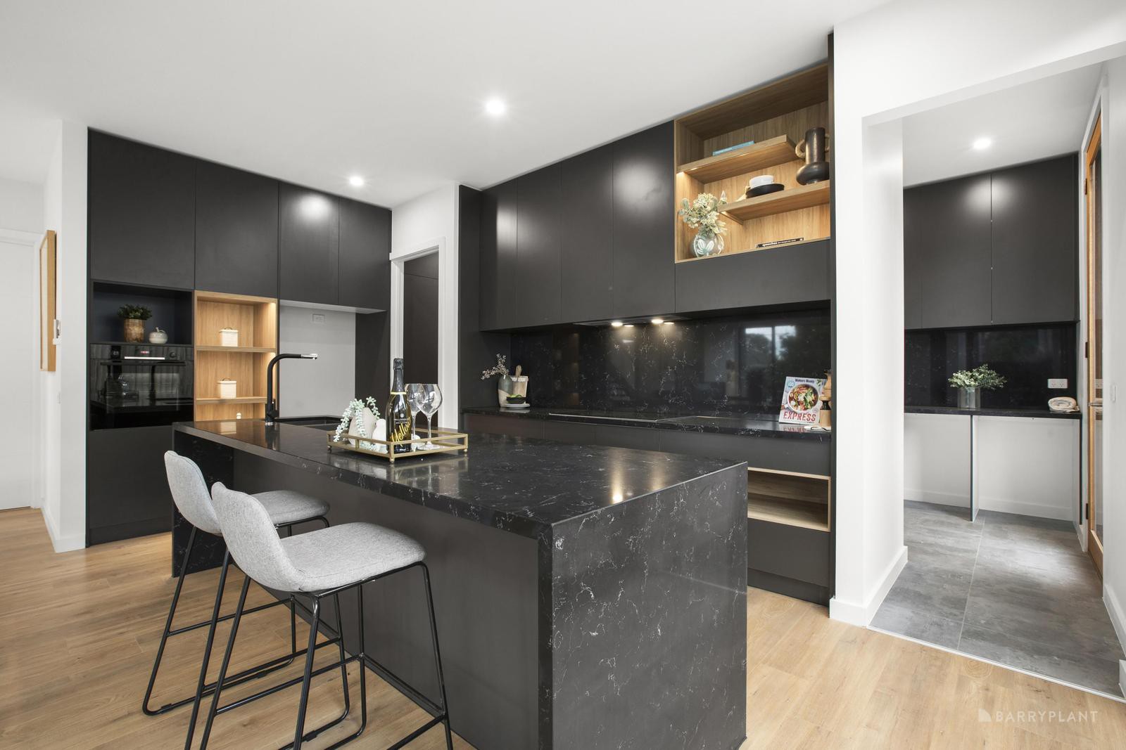 31 Wilsons Road, Doncaster, VIC 3108, Doncaster - Thumbnail 5