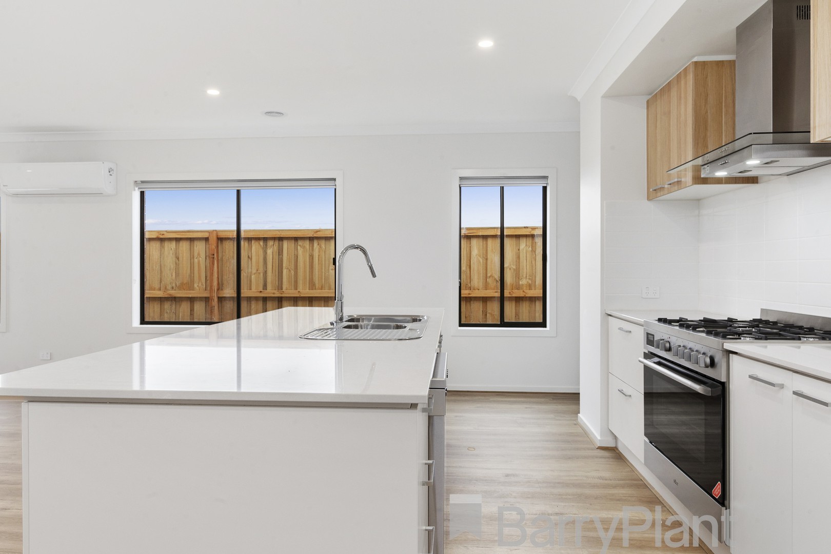 31 Wondrous Boulevard, Tarneit, VIC 3029, Tarneit - Thumbnail 4