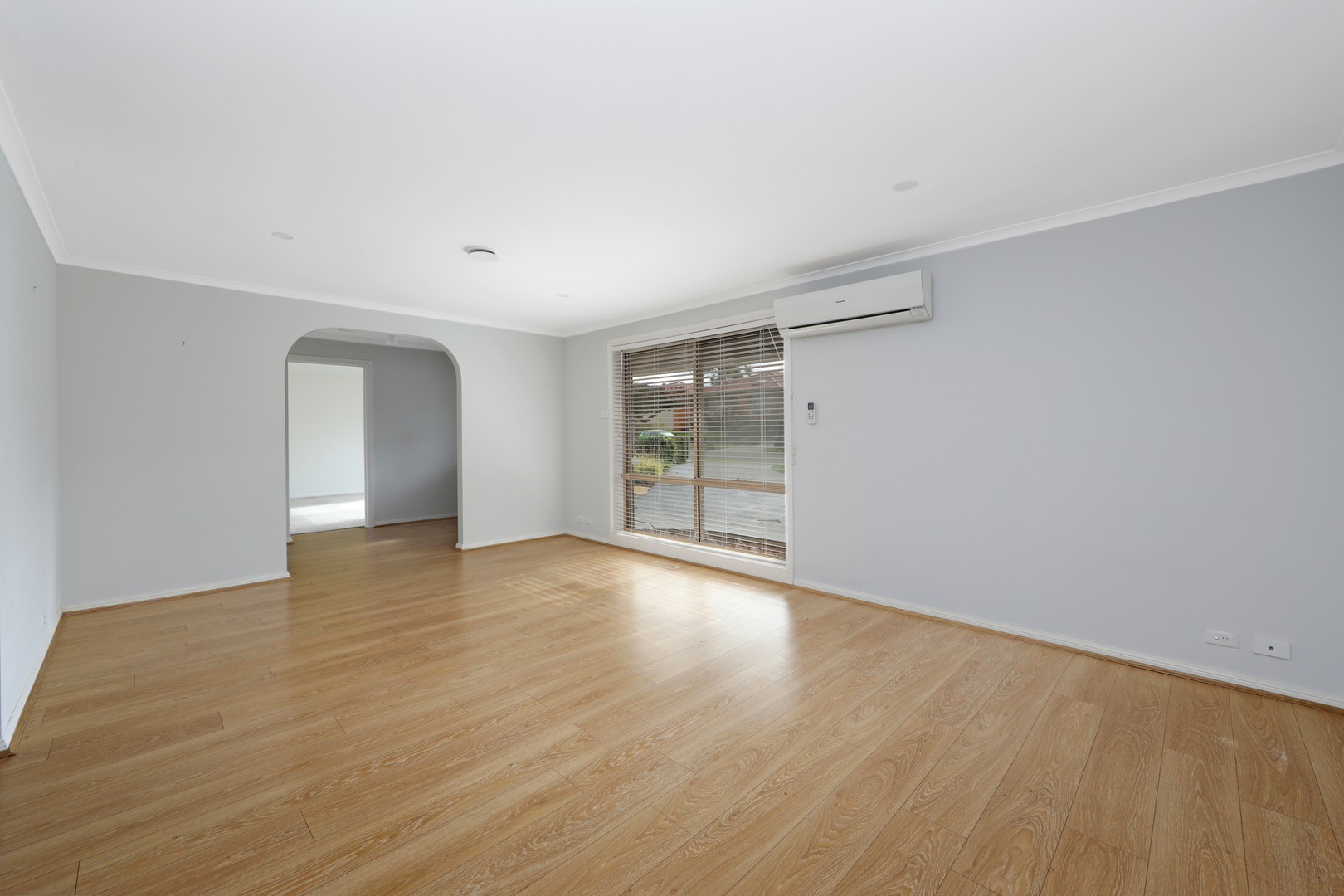 31 Woodside Drive, Rowville, VIC 3178 - Thumbnail 1 - 23/05/2022