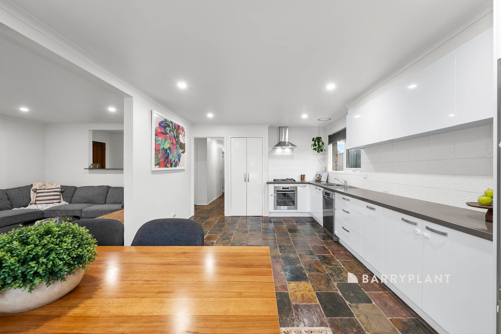 310 Princes Highway, Narre Warren, VIC 3805, Narre Warren - Thumbnail 5