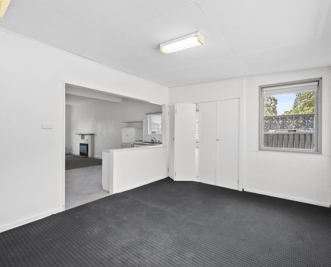 313 Barkly St, Golden Point, VIC 3350, Golden Point - Thumbnail 4