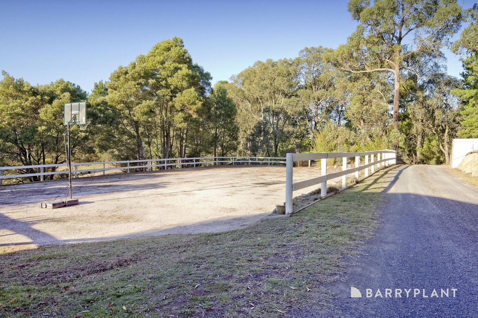 313 Evans Road, Cockatoo, VIC 3781, Cockatoo - Thumbnail 7