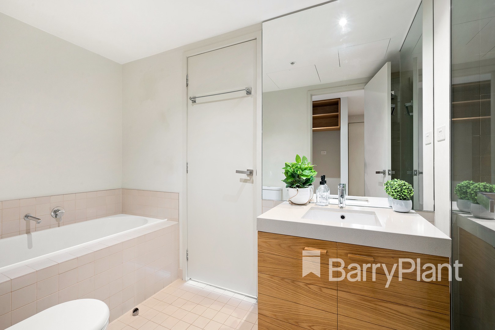 316/2 Newquay Promenade, Docklands, VIC 3008, Docklands - Thumbnail 7