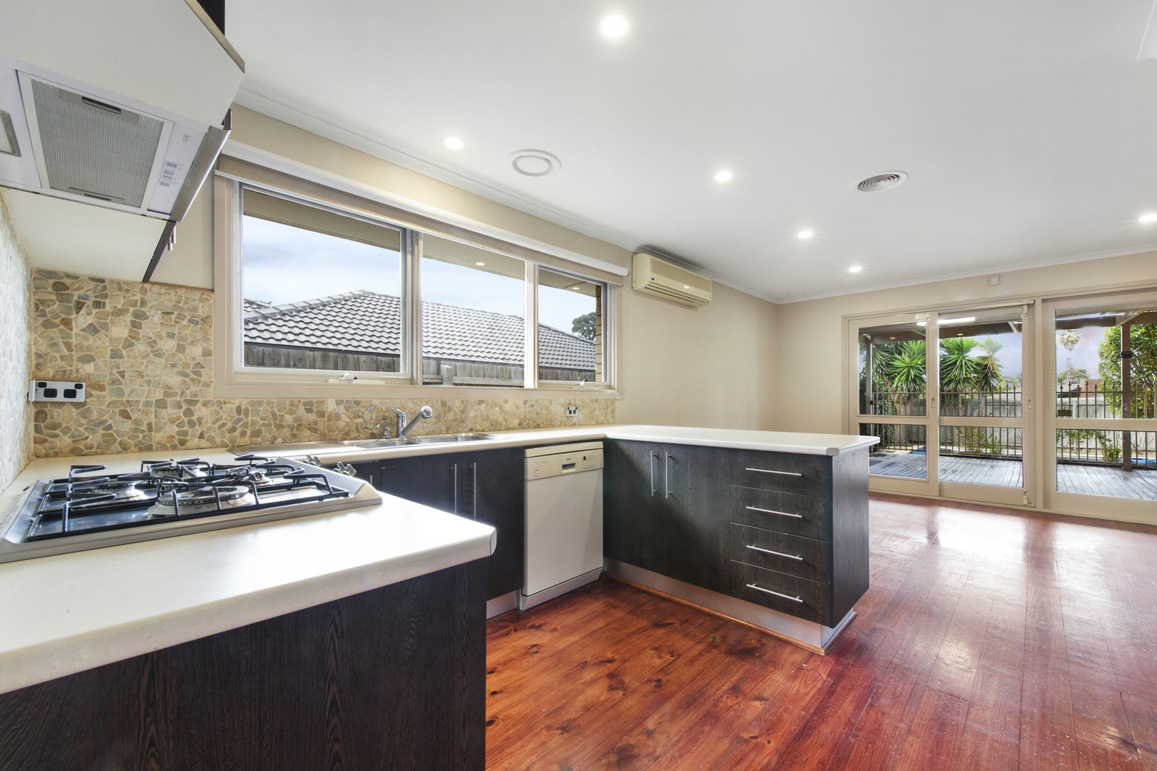 316 Sunshine Avenue, Keilor Downs, VIC 3038, Keilor Downs - Thumbnail 7