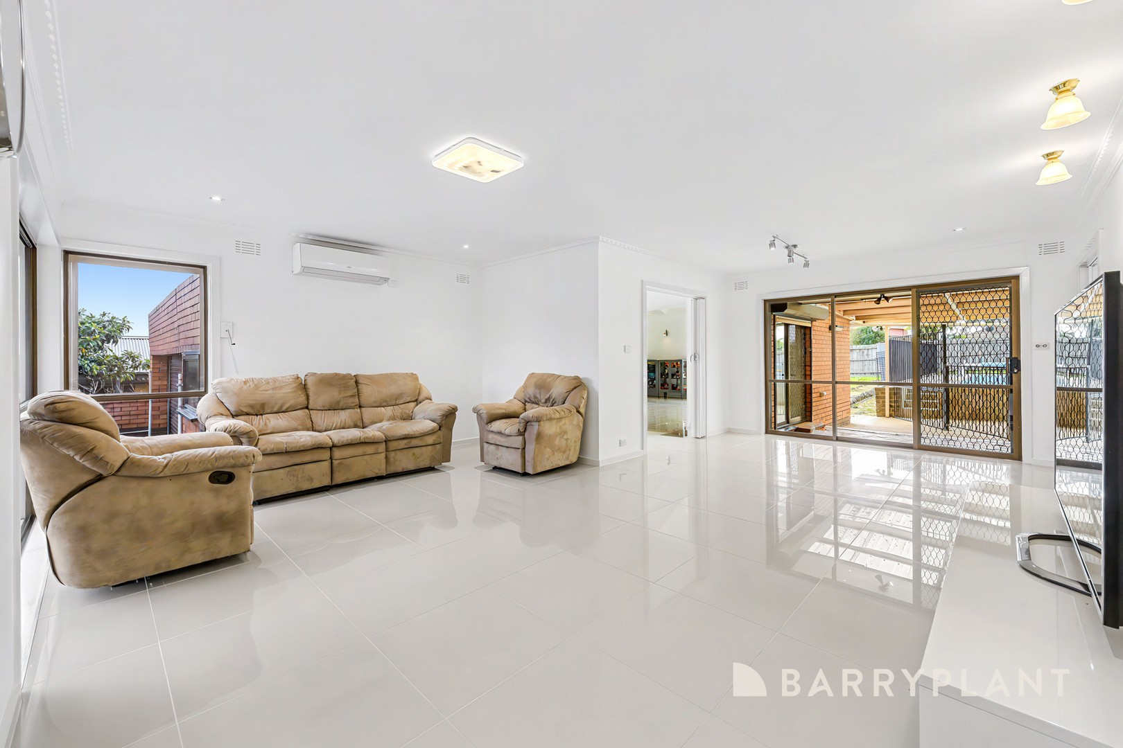 317 Boronia Road, Boronia, VIC 3155 - Thumbnail 2 - 19/08/2026