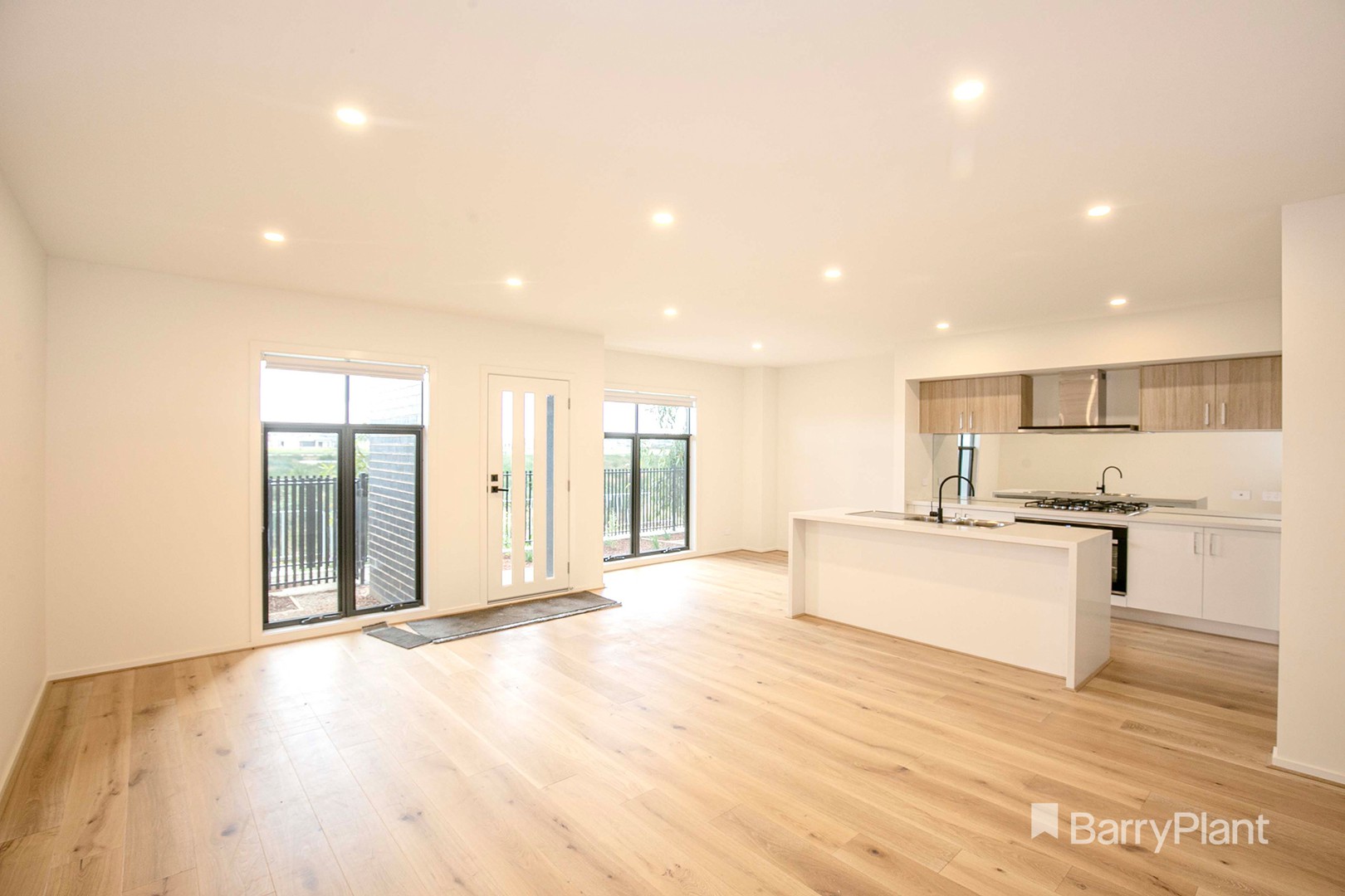 31B Warmbrunn Crescent, Berwick, VIC 3806, Berwick - Thumbnail 4