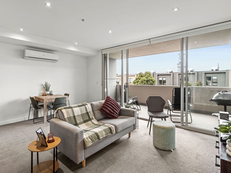 32/17 Eucalyptus Drive, Maidstone, VIC 3012 - Image - 21/08/2026