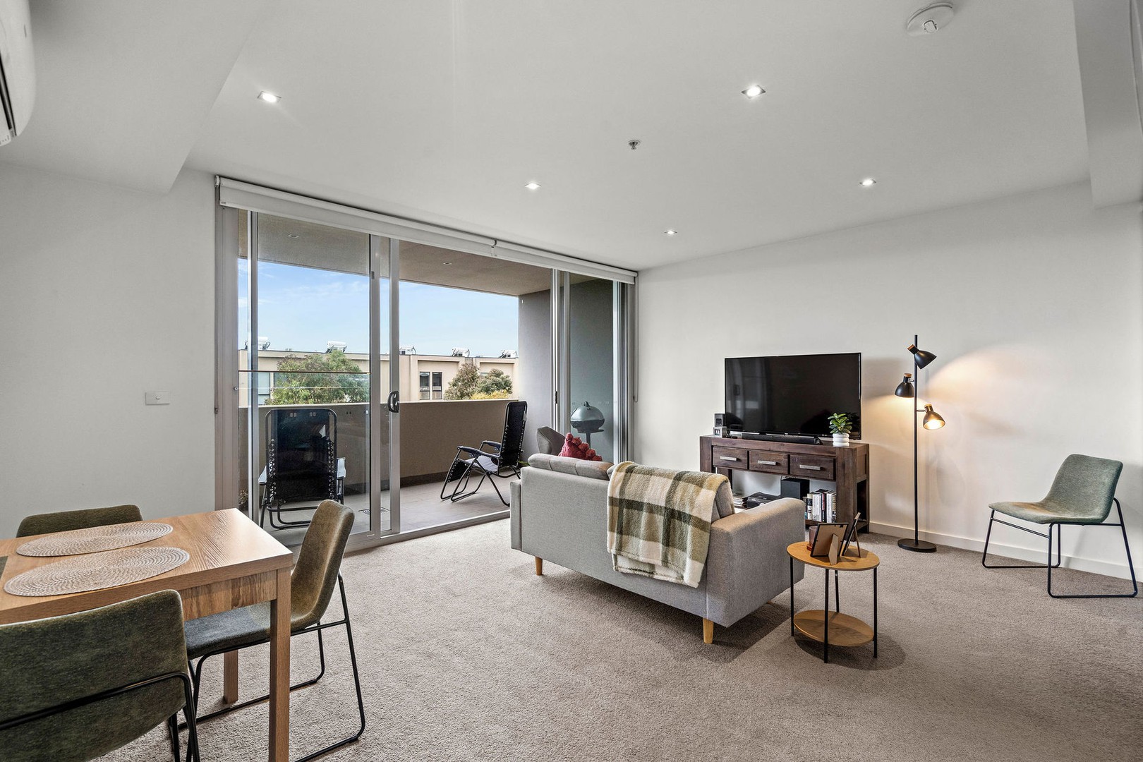 32/17 Eucalyptus Drive, Maidstone, VIC 3012 - Thumbnail 2 - 21/08/2026