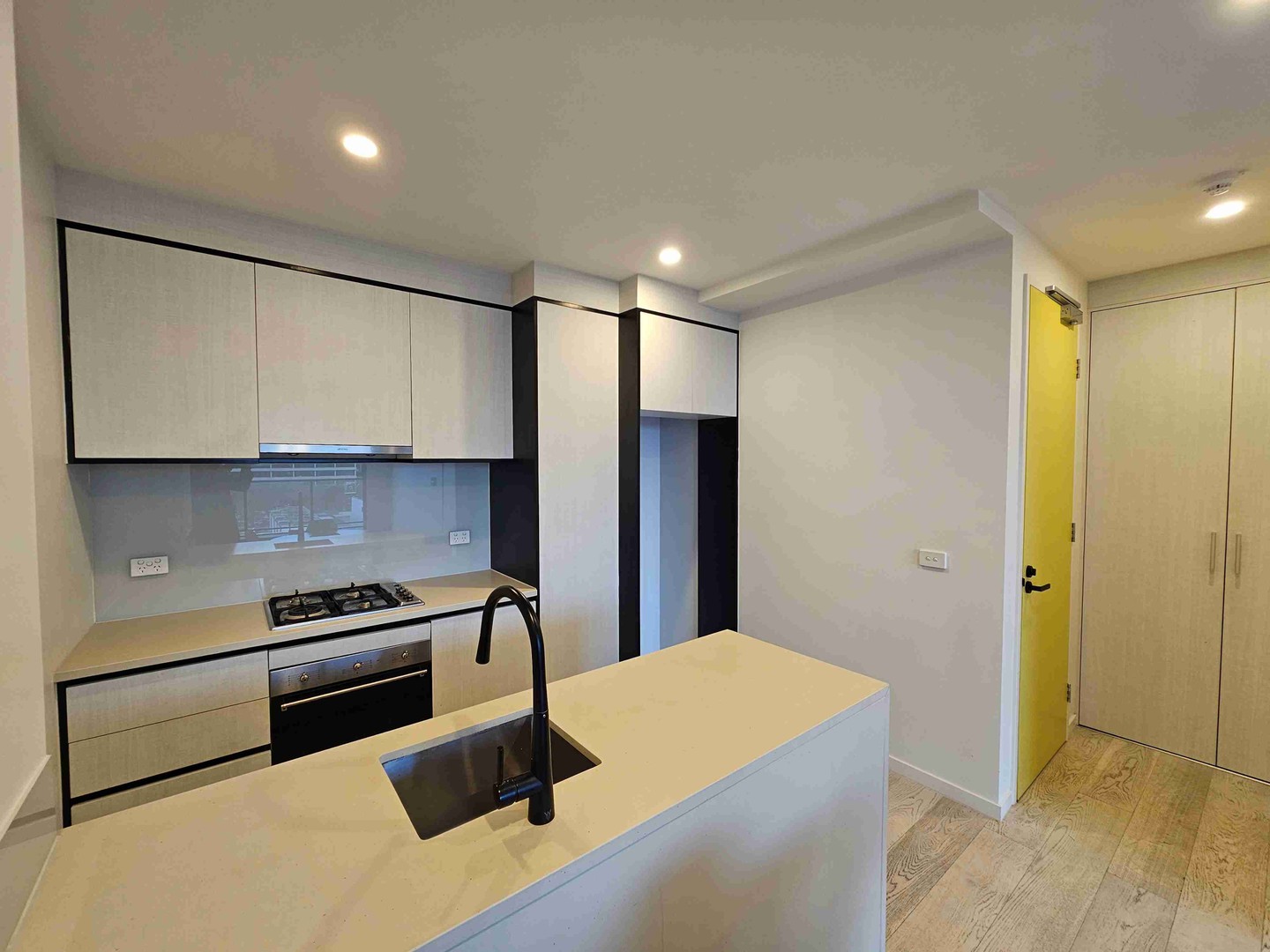 32/21 Moore Street, Moonee Ponds, VIC 3039, Moonee Ponds - Thumbnail 3