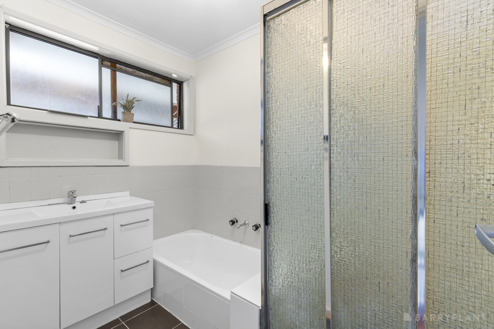 32-34 Doveton Avenue, Eumemmerring, VIC 3177, Eumemmerring - Thumbnail 8