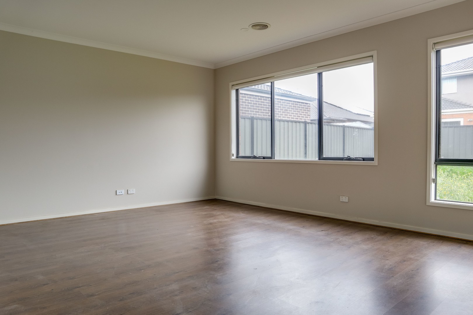 32 Admiration Drive, Craigieburn, VIC 3064, Craigieburn - Thumbnail 4