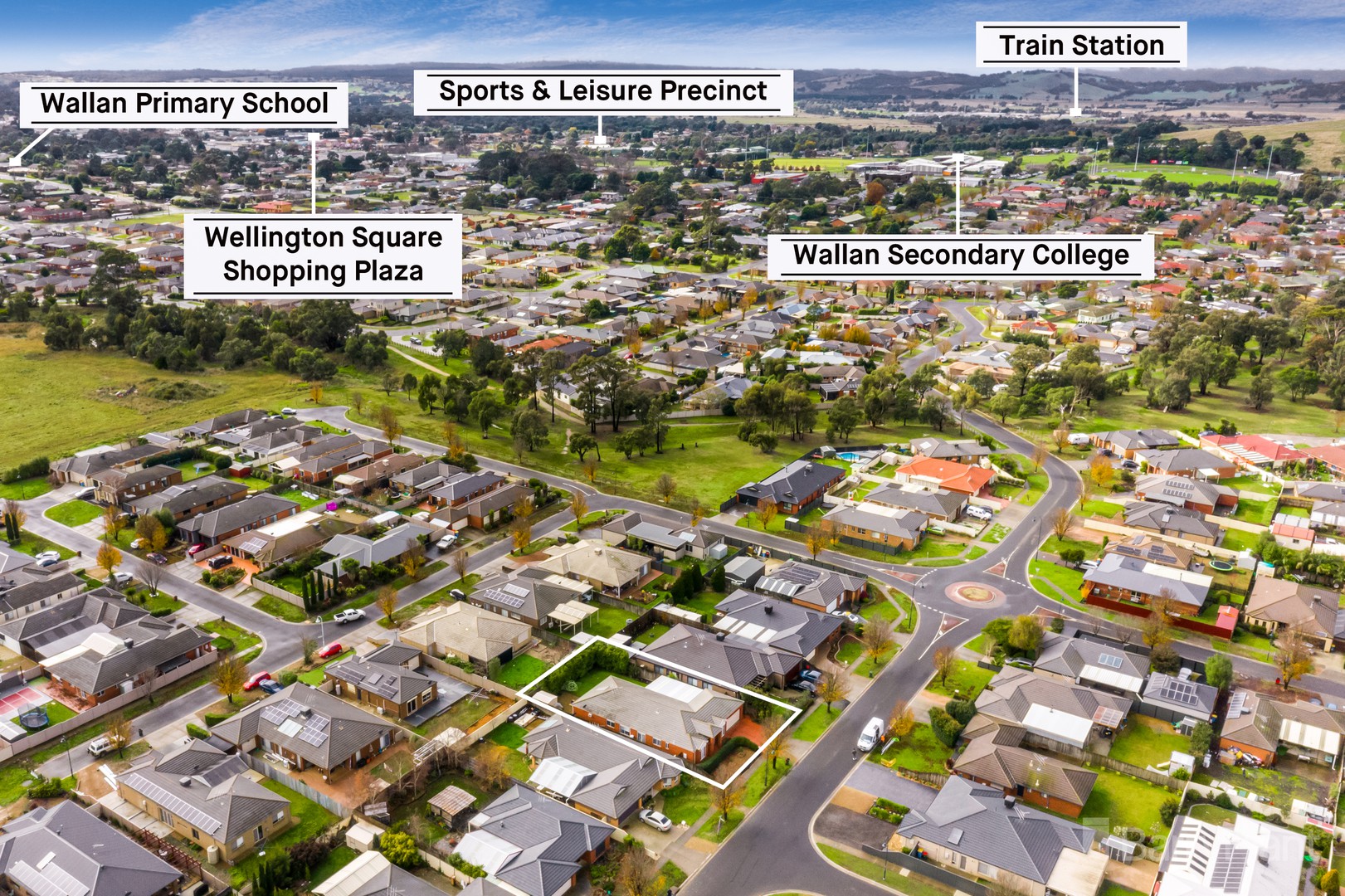 32 Almond Avenue, Wallan, VIC 3756, Wallan - Thumbnail 2
