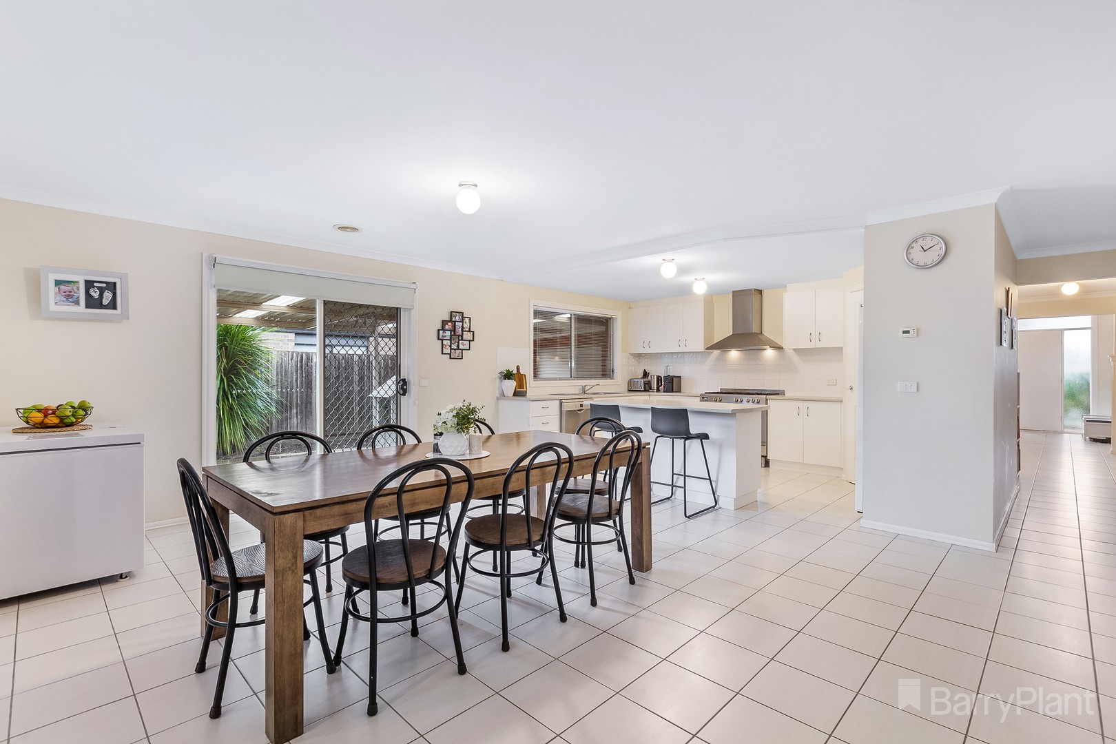 32 Almond Avenue, Wallan, VIC 3756, Wallan - Thumbnail 6
