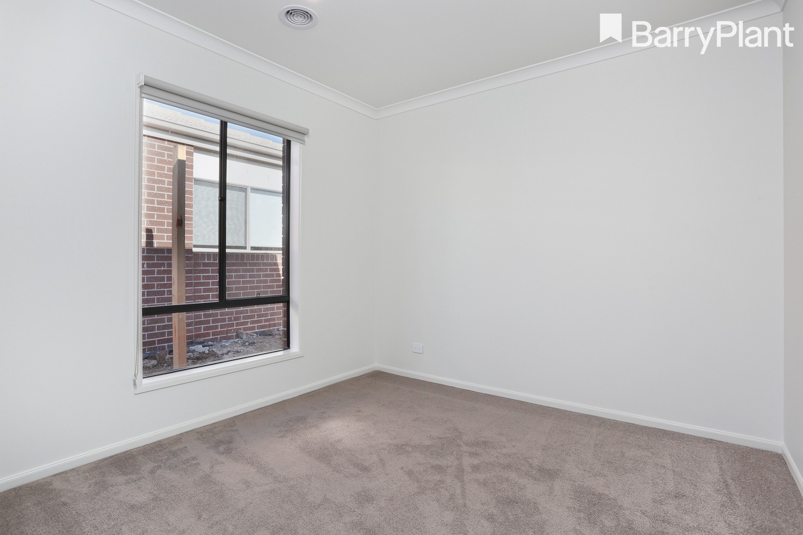 32 Anglers Avenue, Point Cook, VIC 3030, Point Cook - Thumbnail 4