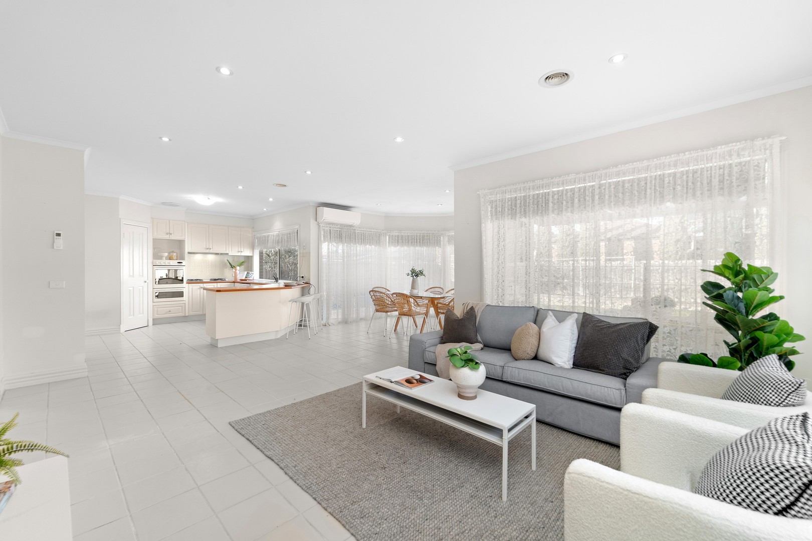 32 Aviemore Way, Point Cook, VIC 3030, Point Cook - Thumbnail 3