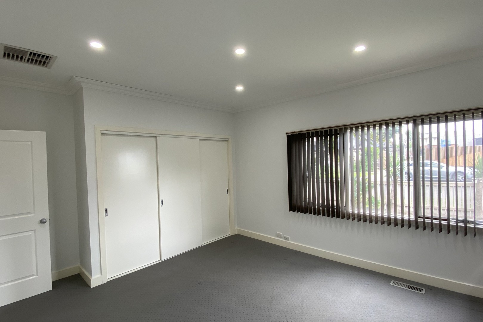 32 Banbury Road, Reservoir, VIC 3073, Reservoir - Thumbnail 7