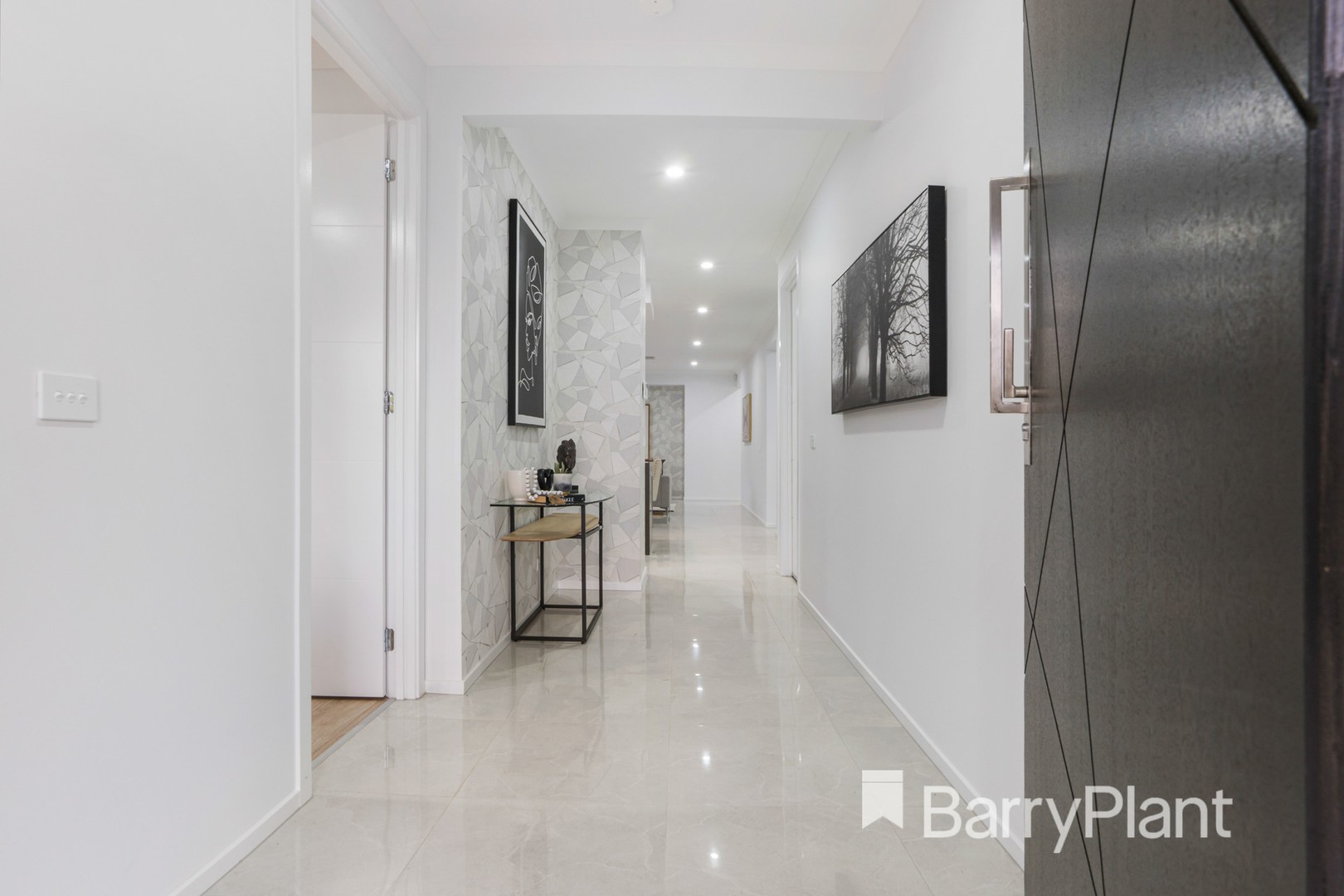 32 Bassett Avenue, Wyndham Vale, VIC 3024, Wyndham Vale - Thumbnail 2
