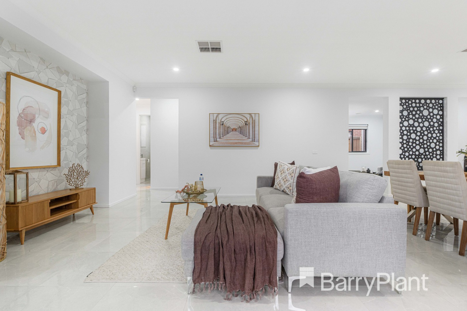 32 Bassett Avenue, Wyndham Vale, VIC 3024, Wyndham Vale - Thumbnail 7