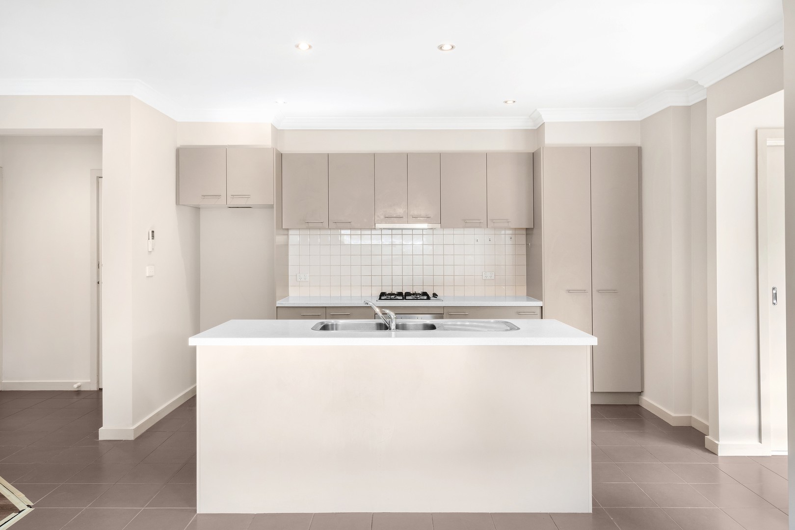 32 Beresford Road, Lilydale, VIC 3140, Lilydale - Thumbnail 2