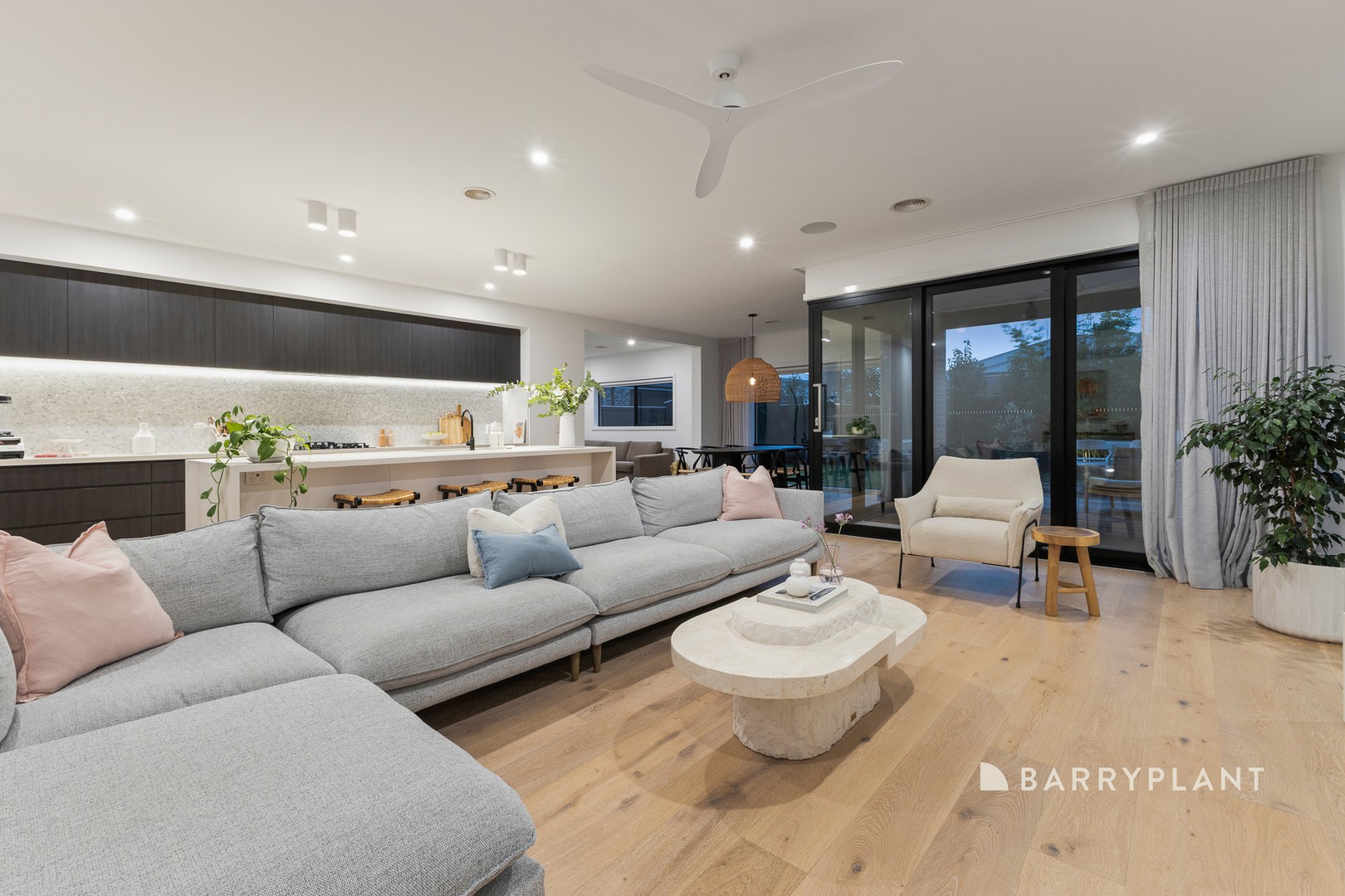 32 Berri Avenue, Officer South, VIC 3809, Officer South - Thumbnail 5